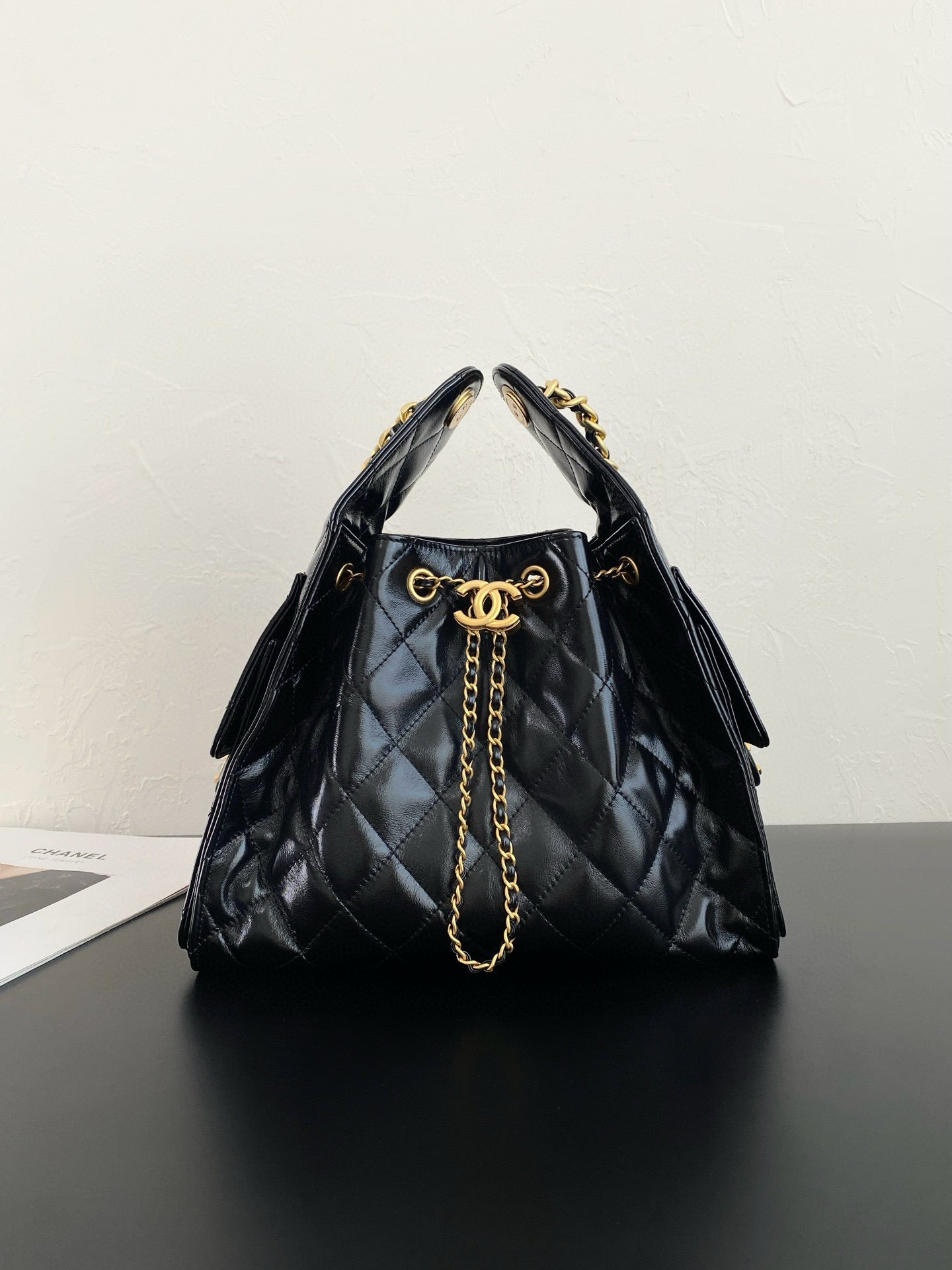 Chanel Oil Wax Leather Hobo Bag – 25C
