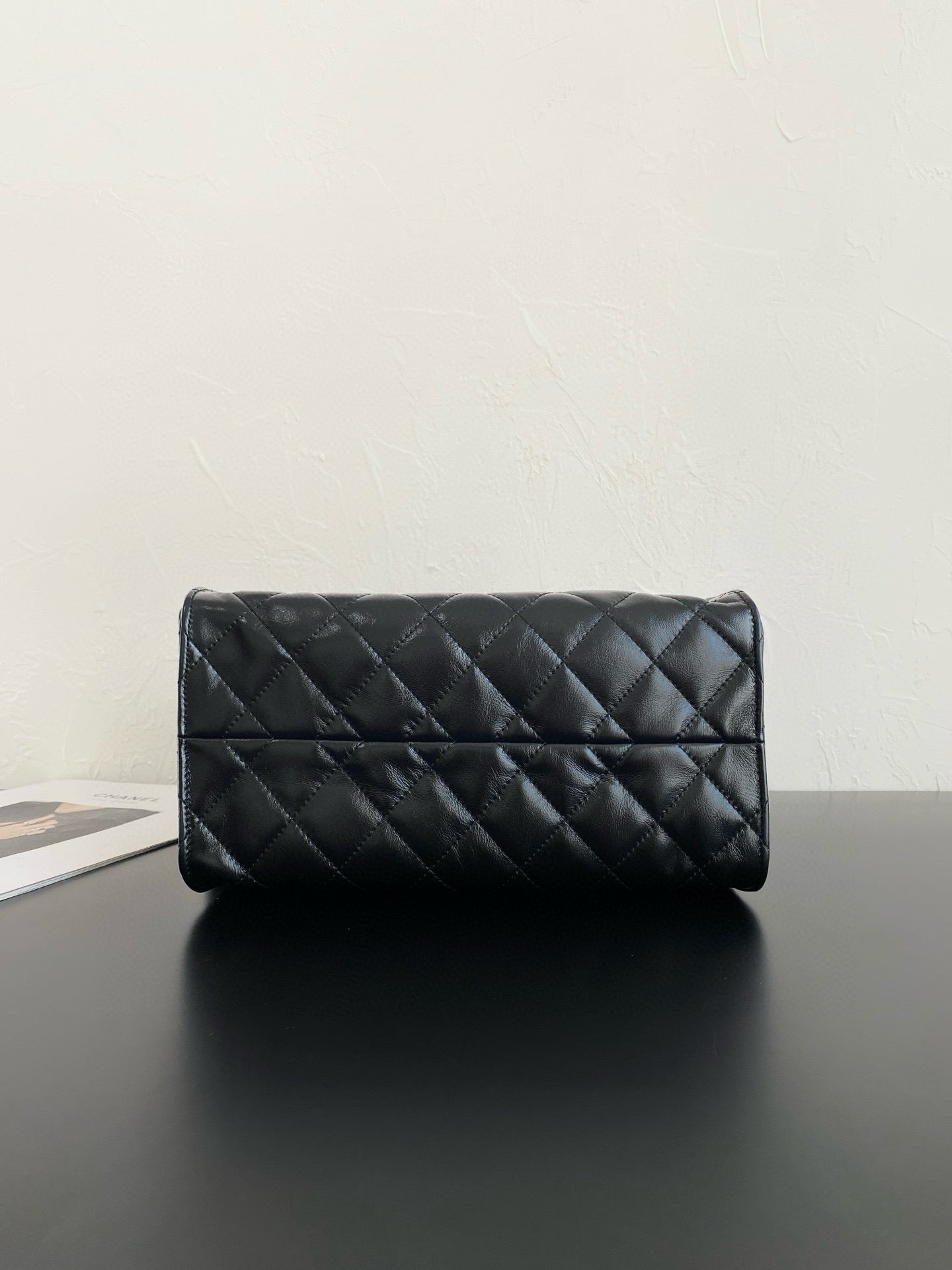 Chanel Oil Wax Leather Hobo Bag – 25C