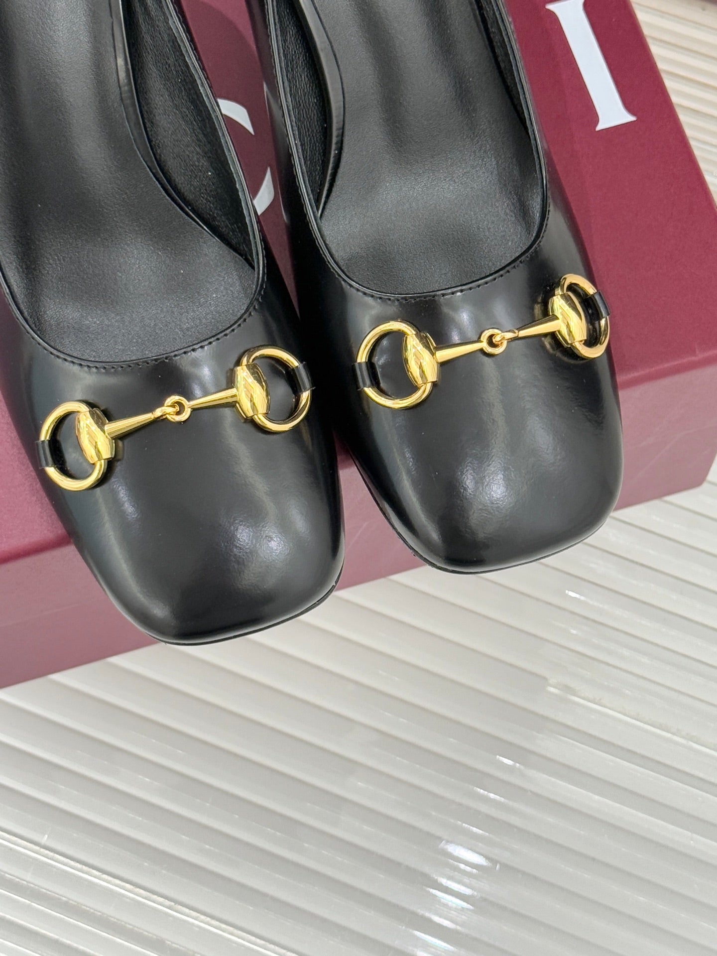 Gucci Horsebit Block Heel Pumps – 2025 Collection