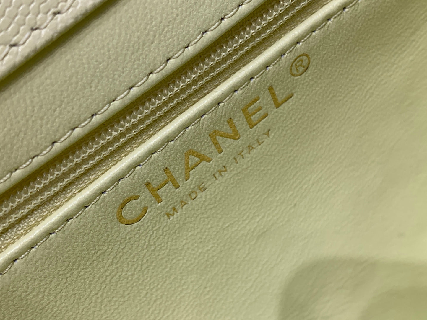 Chanel 26P Preppy Coco Shoulder Bag – Spring/Summer Collection