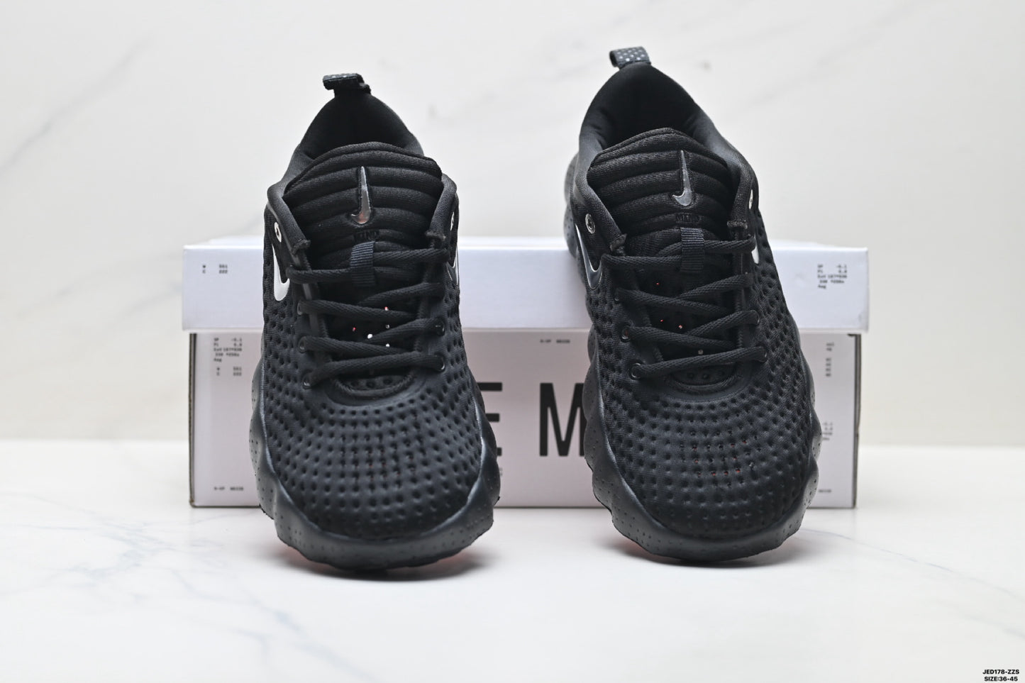 Nike Mind 002 Training Shoes