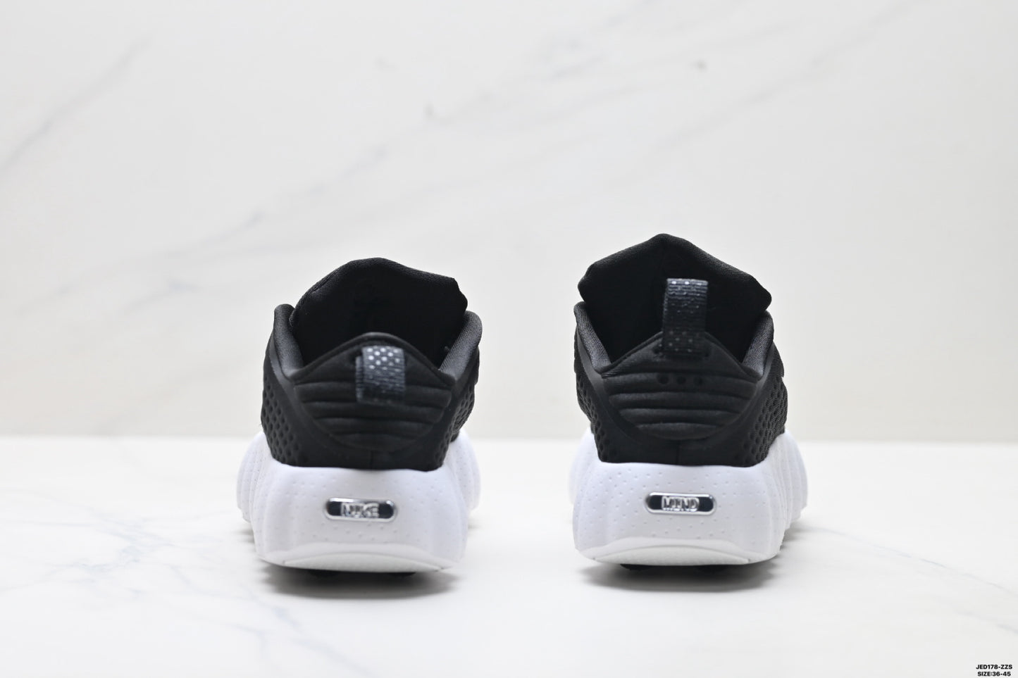 Nike Mind 002 Training Shoes