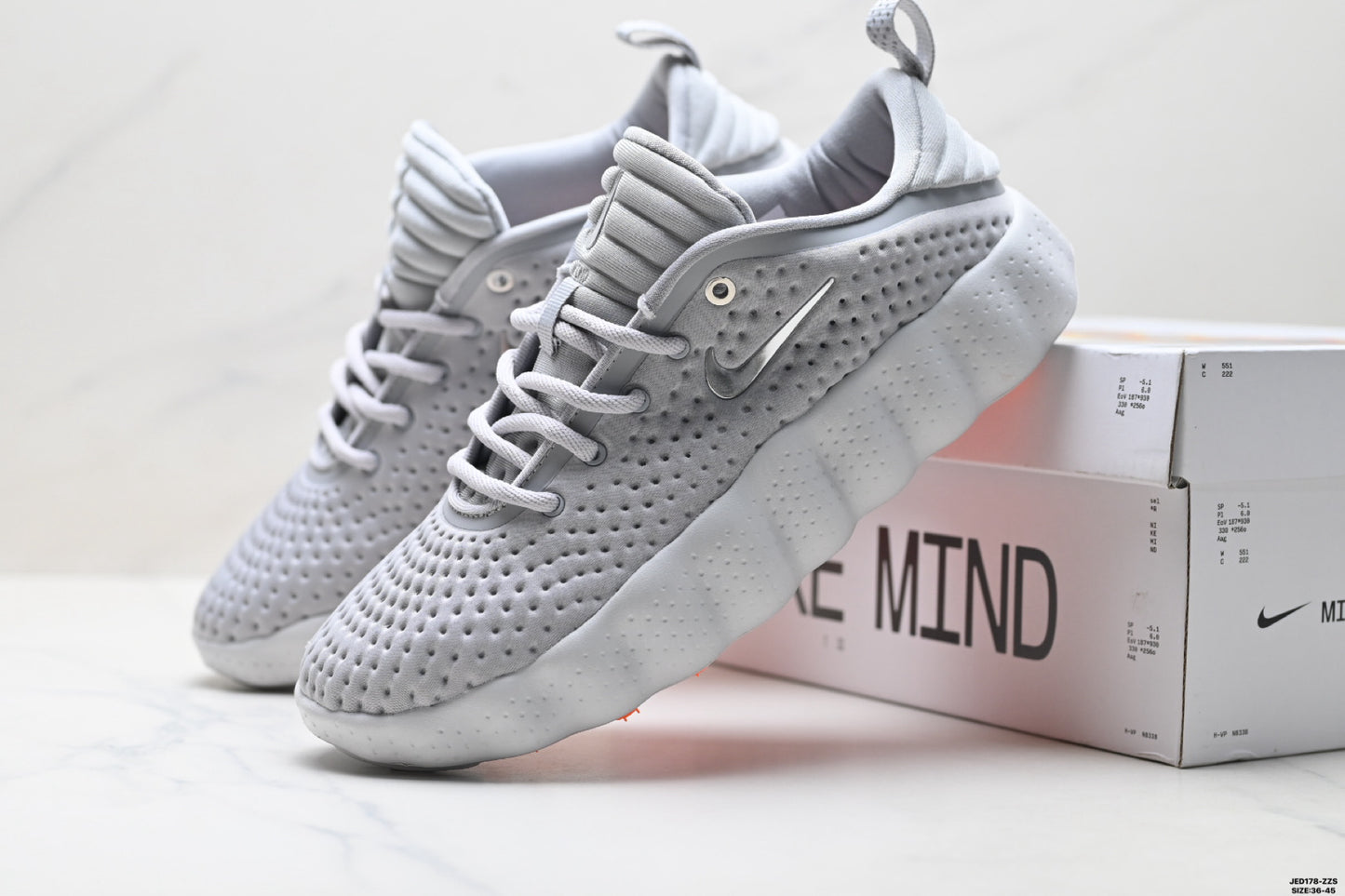 Nike Mind 002 Training Shoes