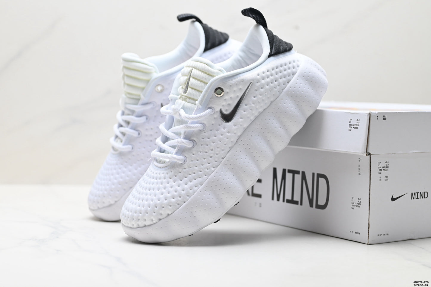 Nike Mind 002 Training Shoes