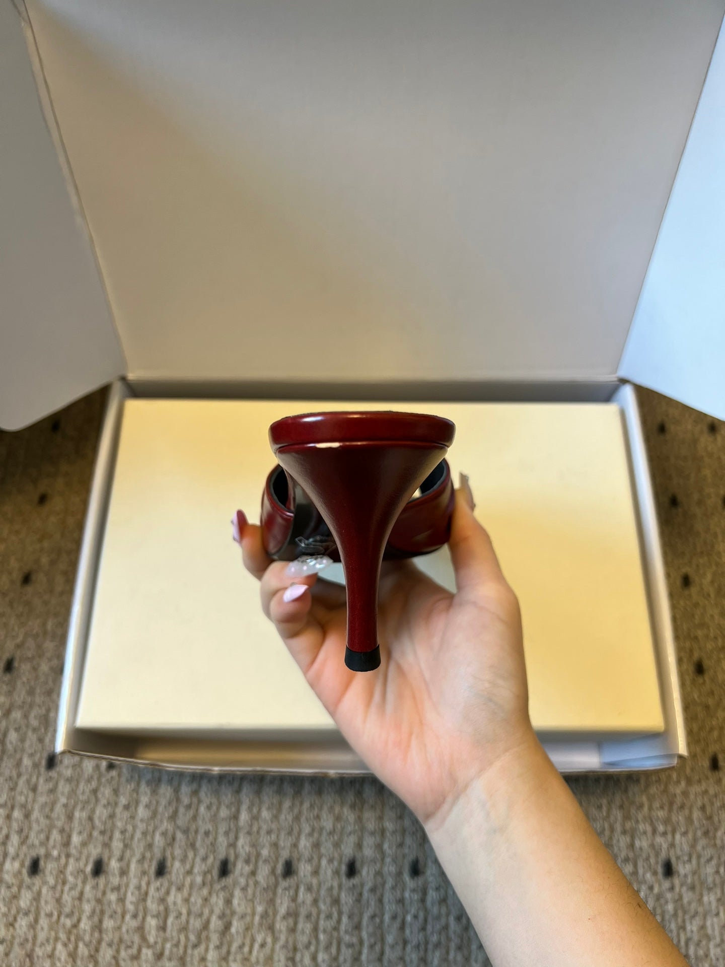 Saint Laurent Pleated Pointed-Toe Mules – 26SS