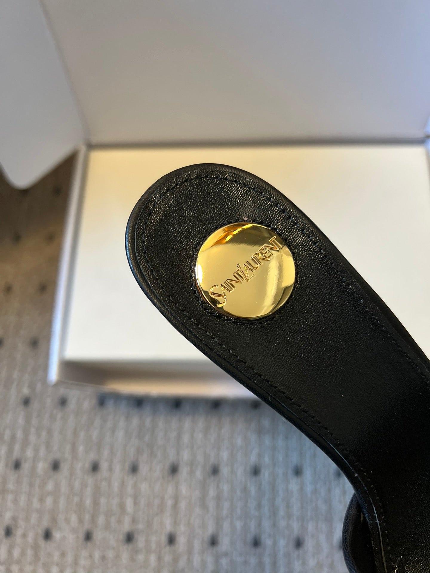 Saint Laurent Knotted Leather Mules – 26SS