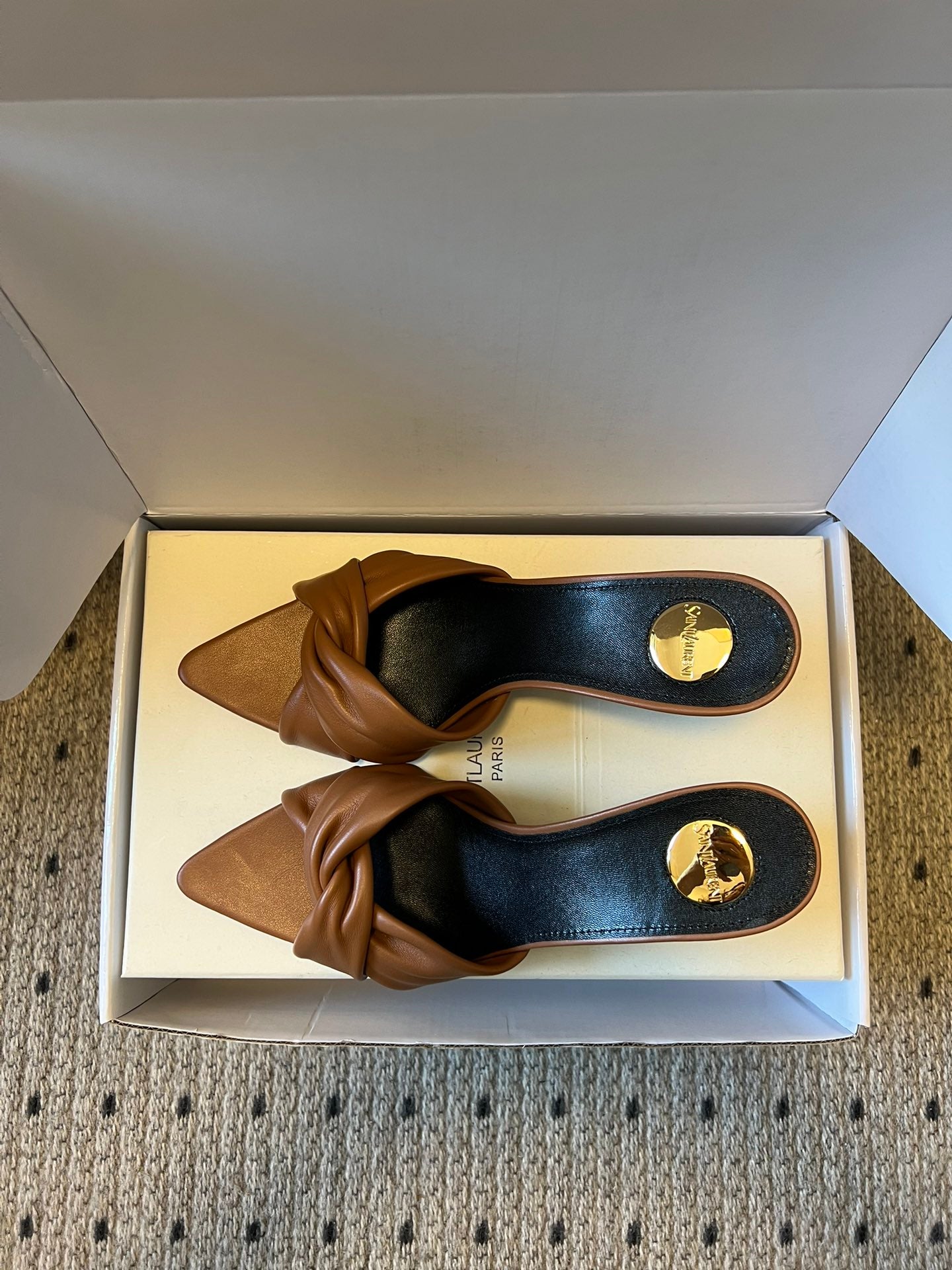 Saint Laurent Knotted Leather Mules – 26SS