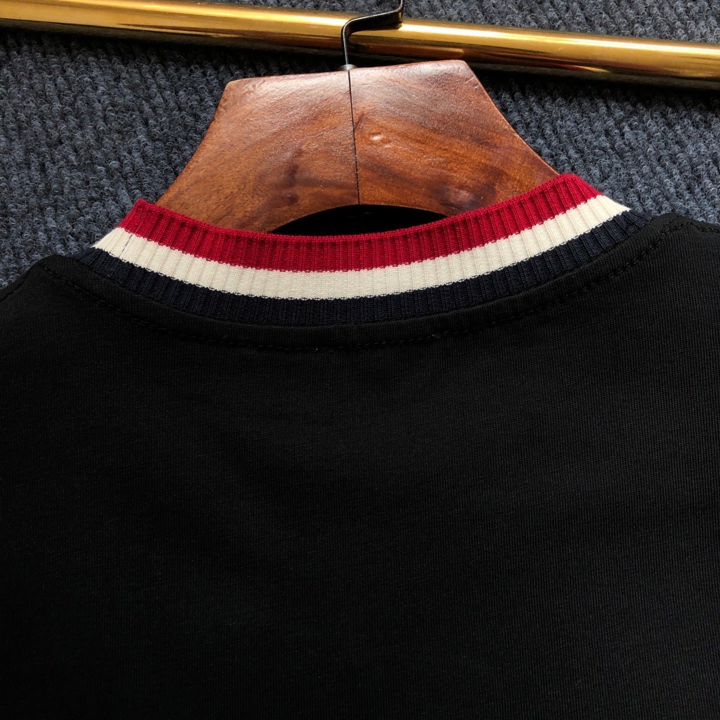 Moncler Embroidered Logo Crewneck T-Shirt – 2026SS