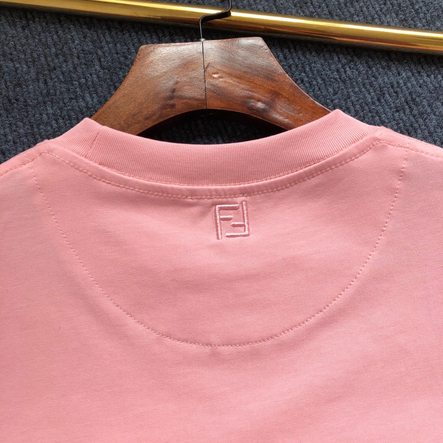 Fendi Letter Embroidery Crewneck T-Shirt – 2026SS