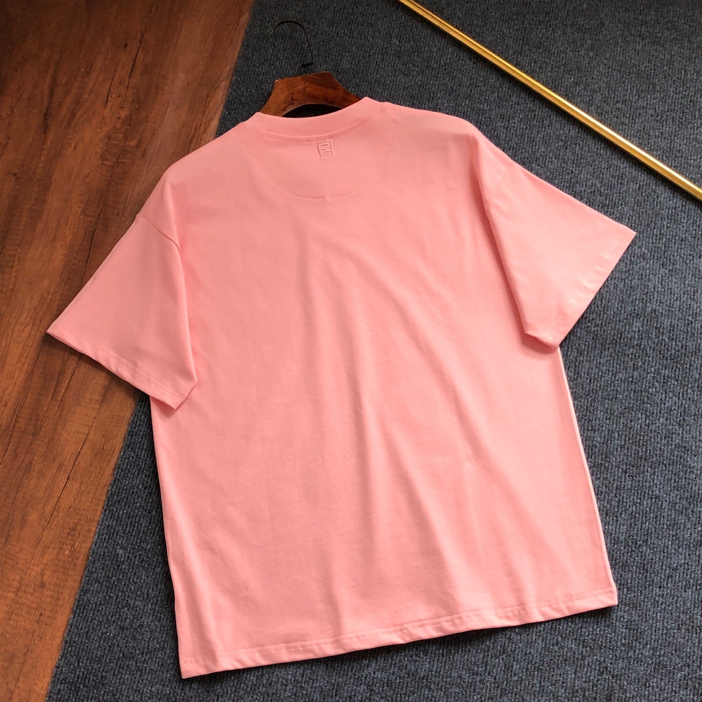 Fendi Letter Embroidery Crewneck T-Shirt – 2026SS