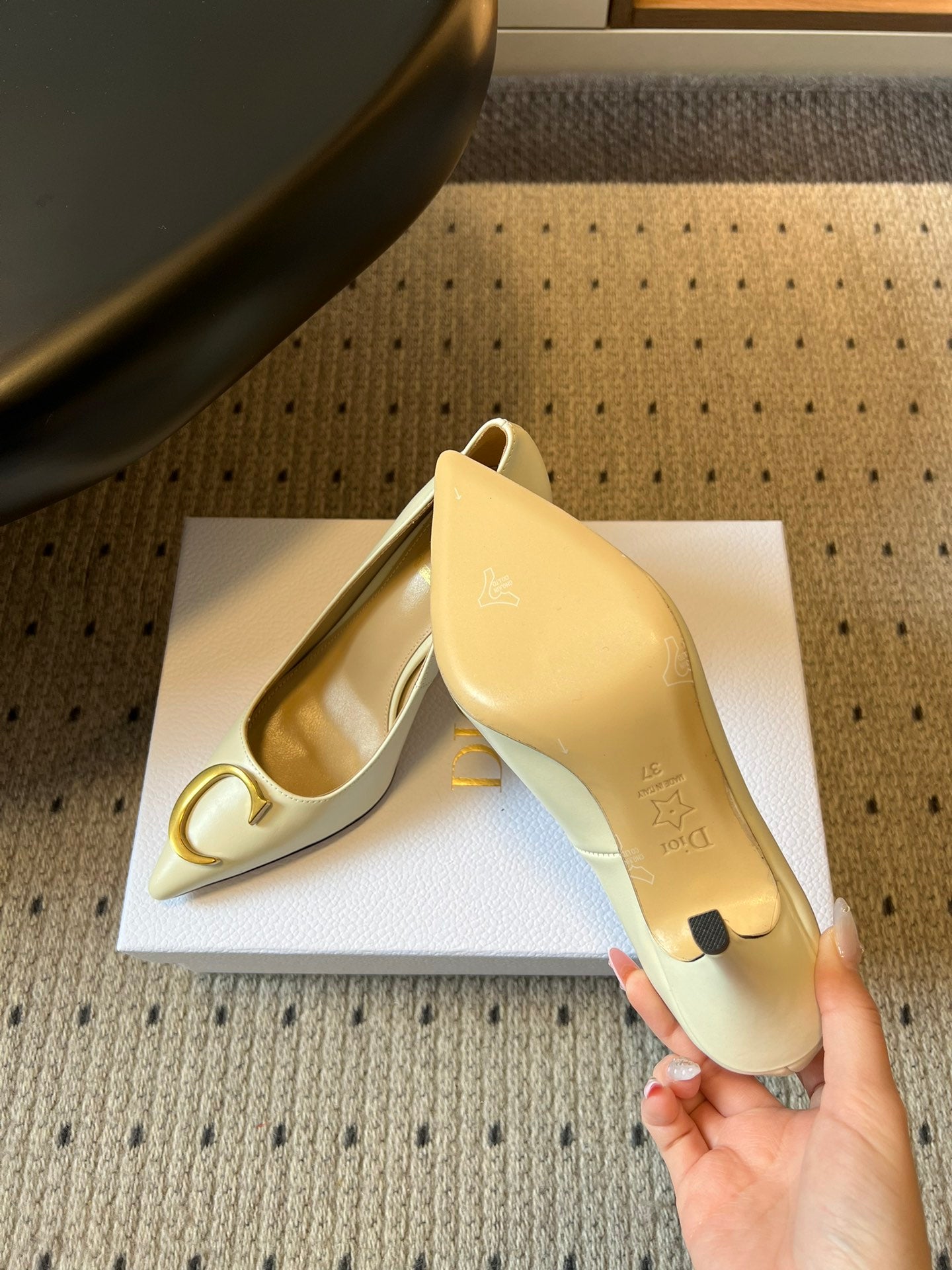 Dior Vintage Pointed-Toe Stiletto Pumps – 26SS