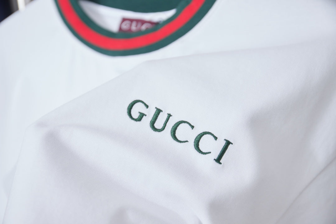 Gucci Classic Red and Green Ribbed T-Shirt – 26SS Early Spring Collection