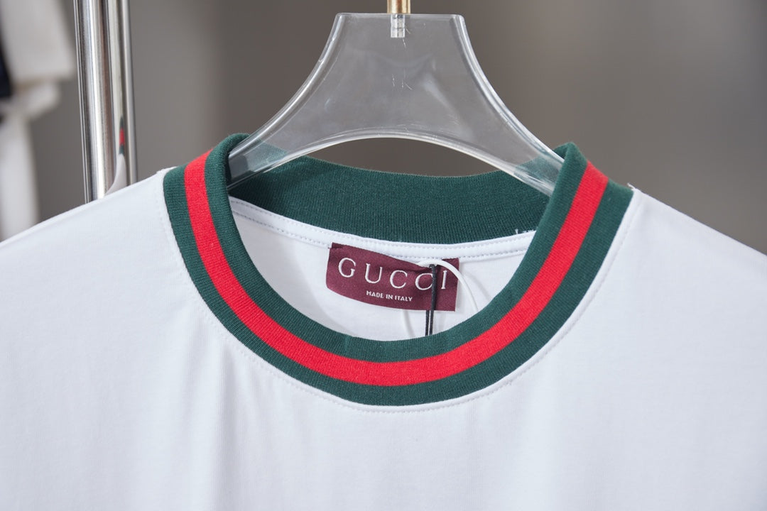 Gucci Classic Red and Green Ribbed T-Shirt – 26SS Early Spring Collection