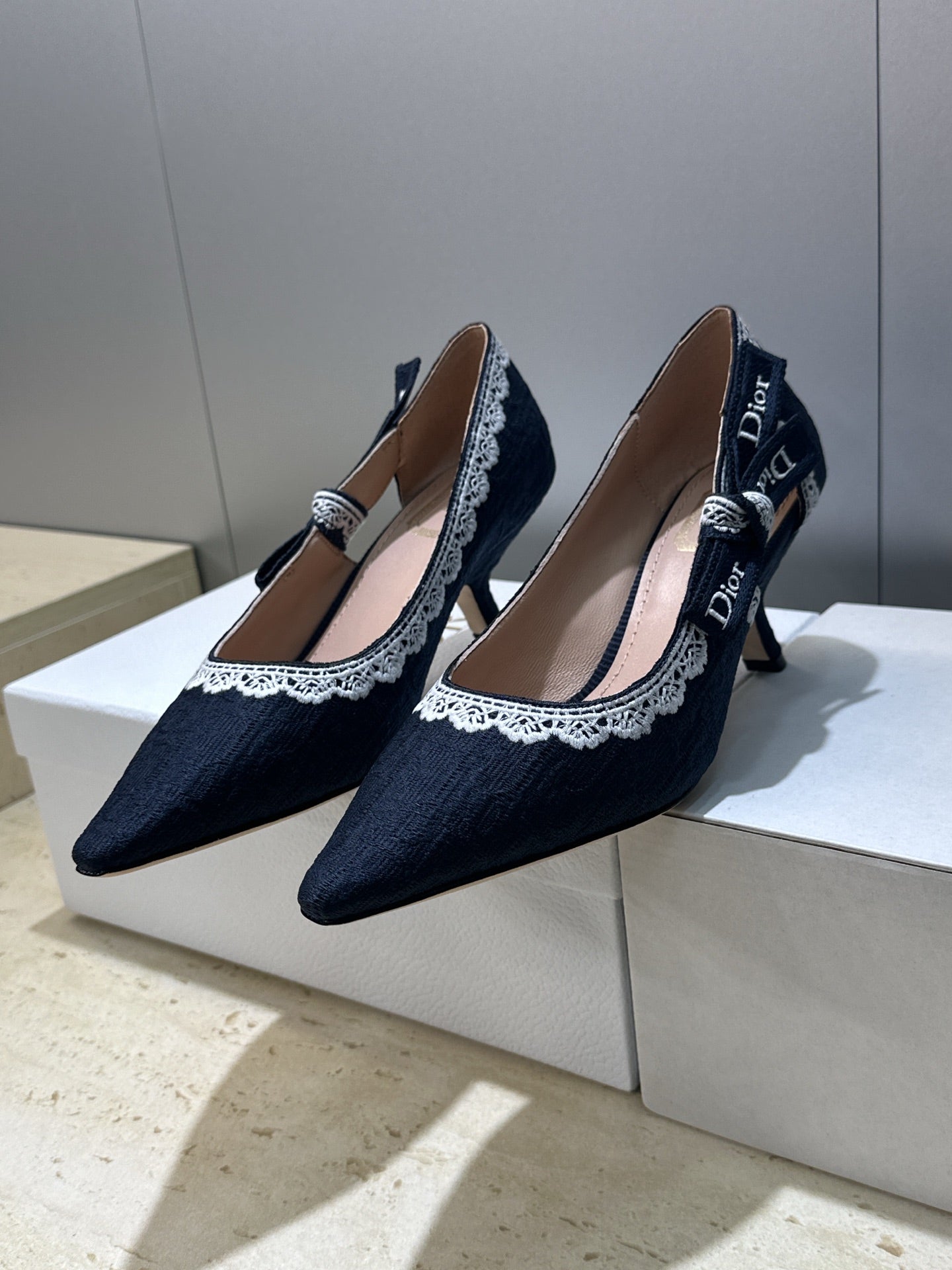 Dior J'Adior Dentelle Jelly Bow Pumps – 2026 Early Spring Collection