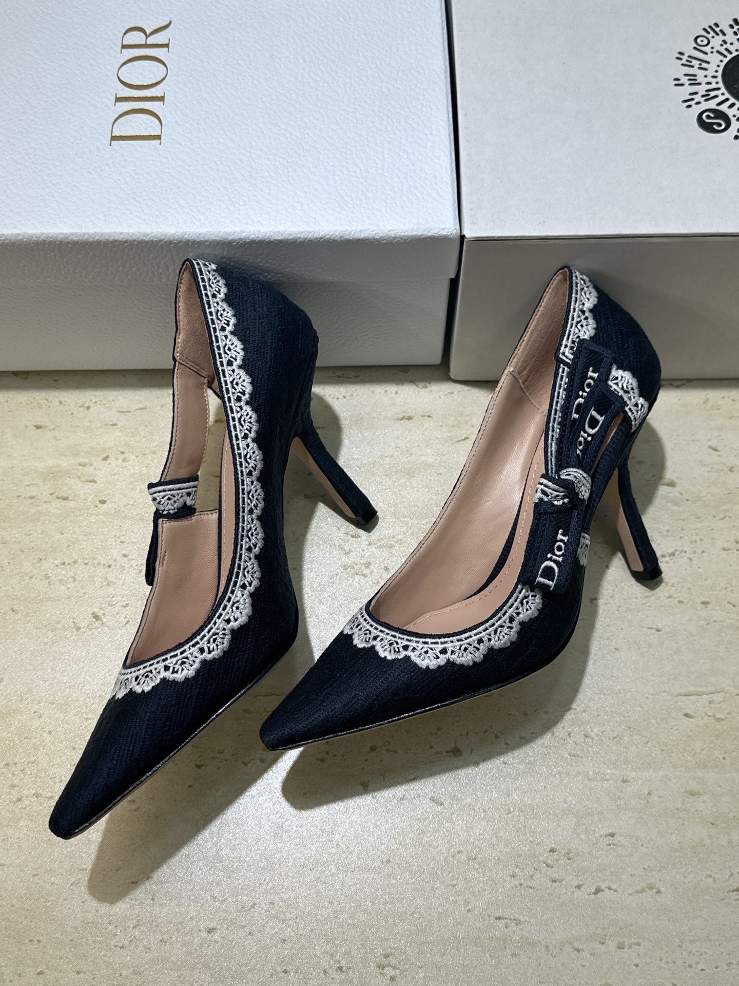Dior J'Adior Dentelle Jelly Bow Pumps – 2026 Early Spring Collection