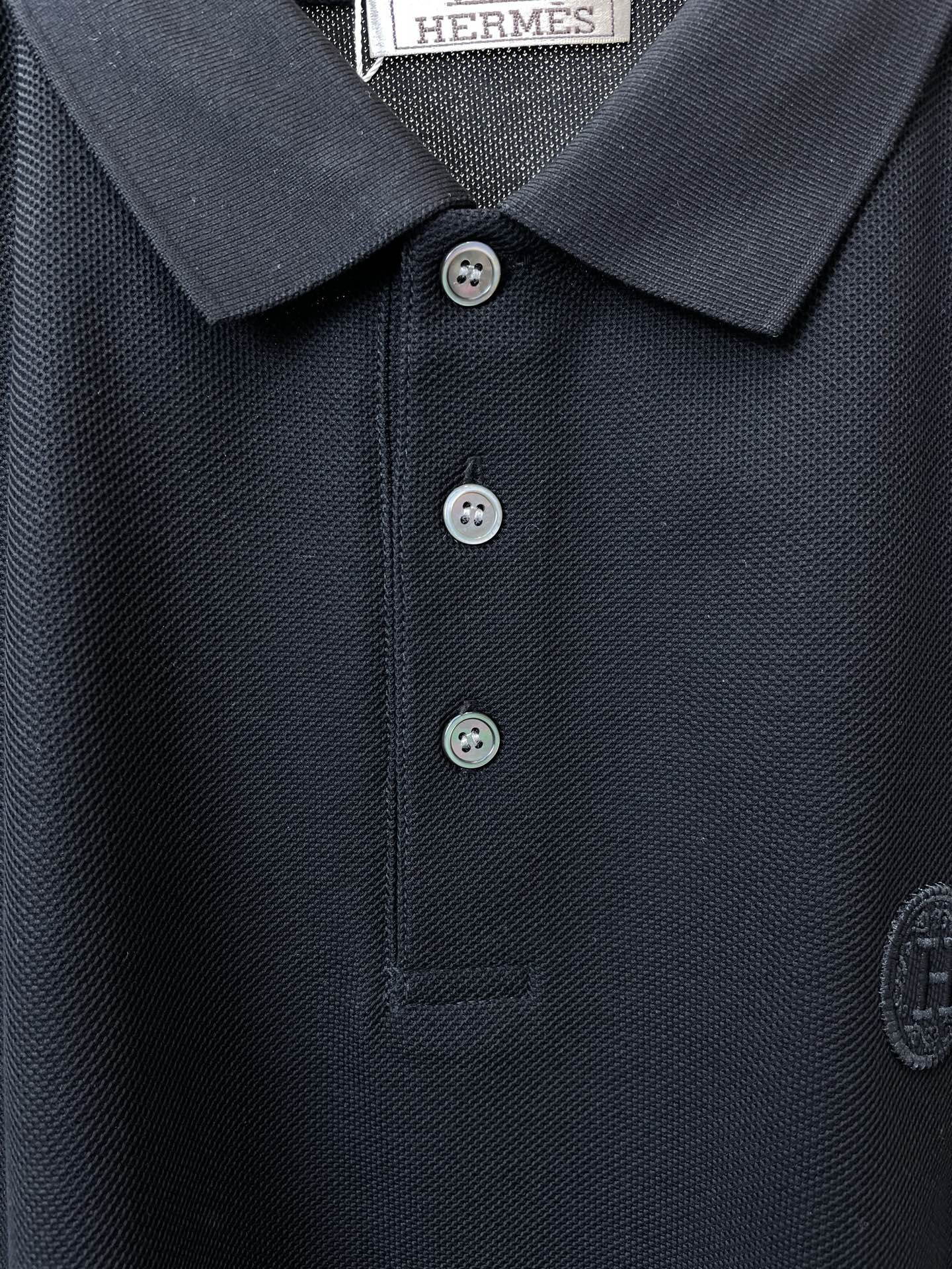 Hermès Men's Casual Short-Sleeve T-Shirt – Spring/Summer Collection