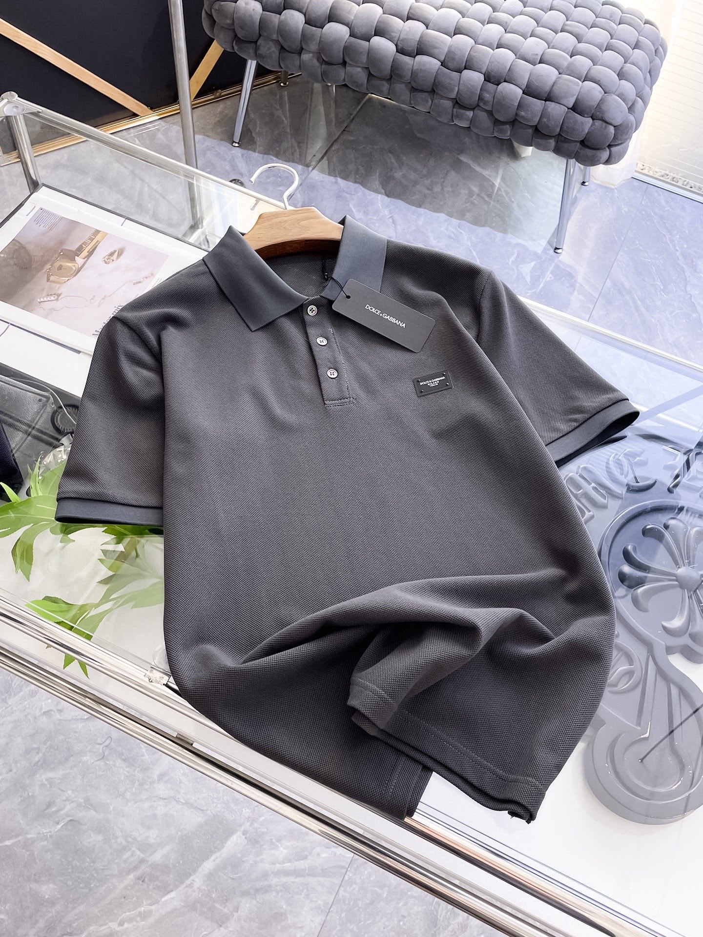 Dolce & Gabbana Minimalist Piqué Polo Shirt – Spring/Summer Collection – 2026