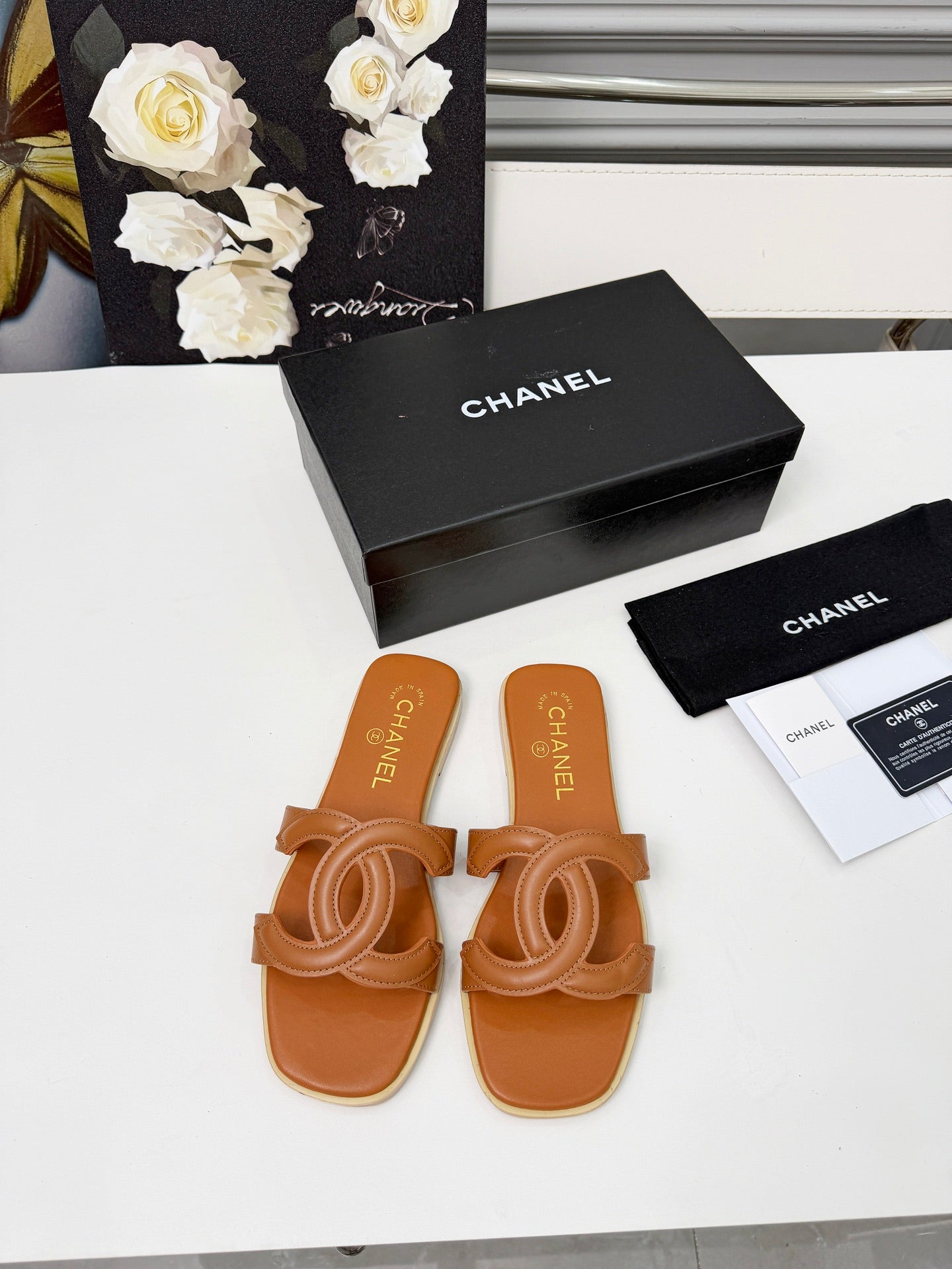 Chanel Double C Stitched Flat Sandals – 26S Collection