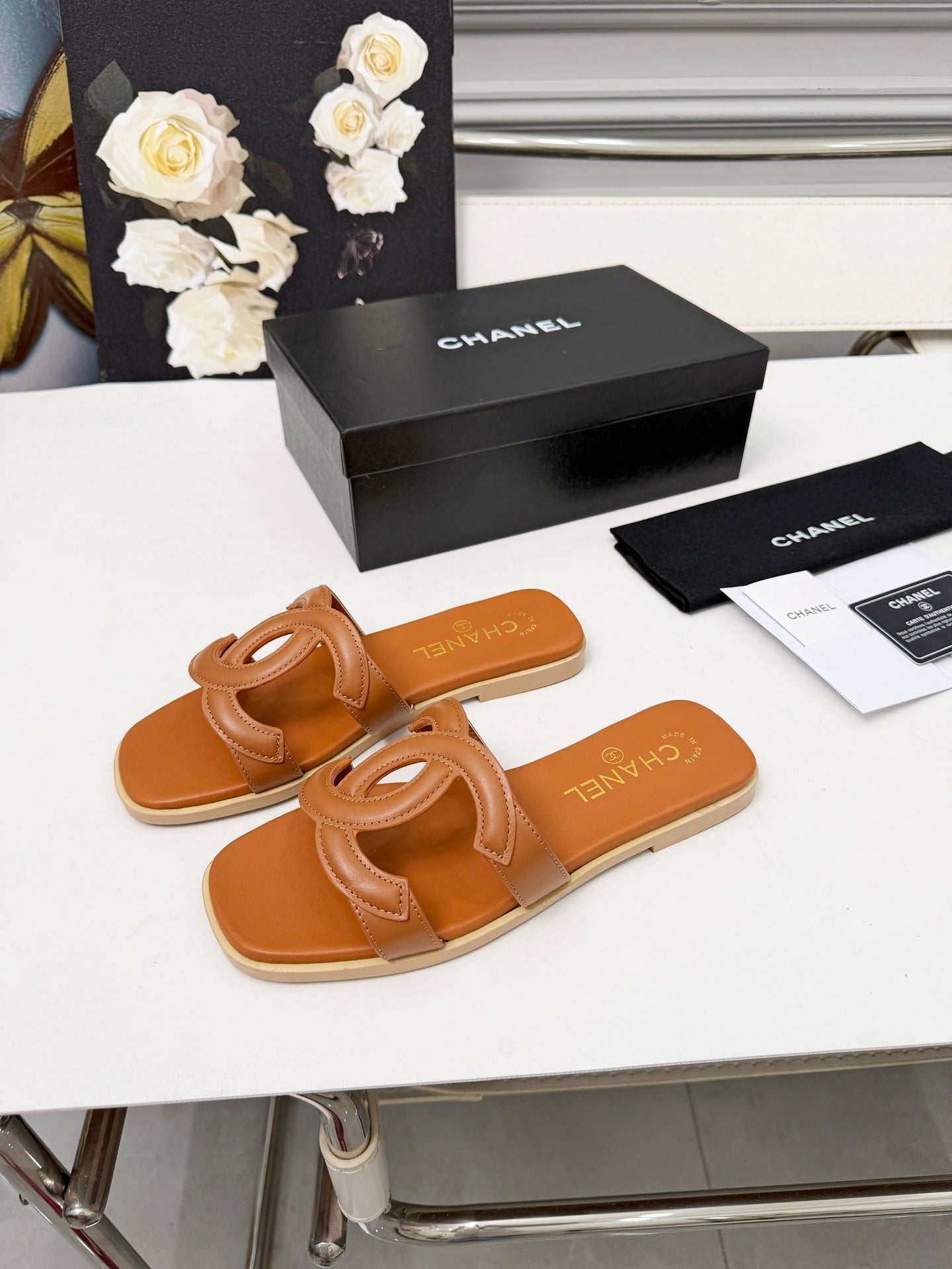 Chanel Double C Stitched Flat Sandals – 26S Collection