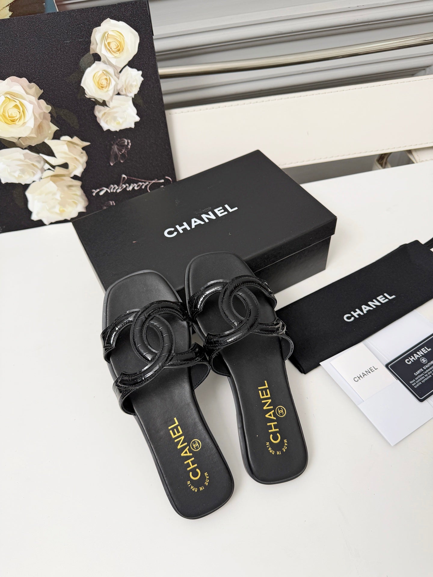 Chanel Double C Stitched Flat Sandals – 26S Collection