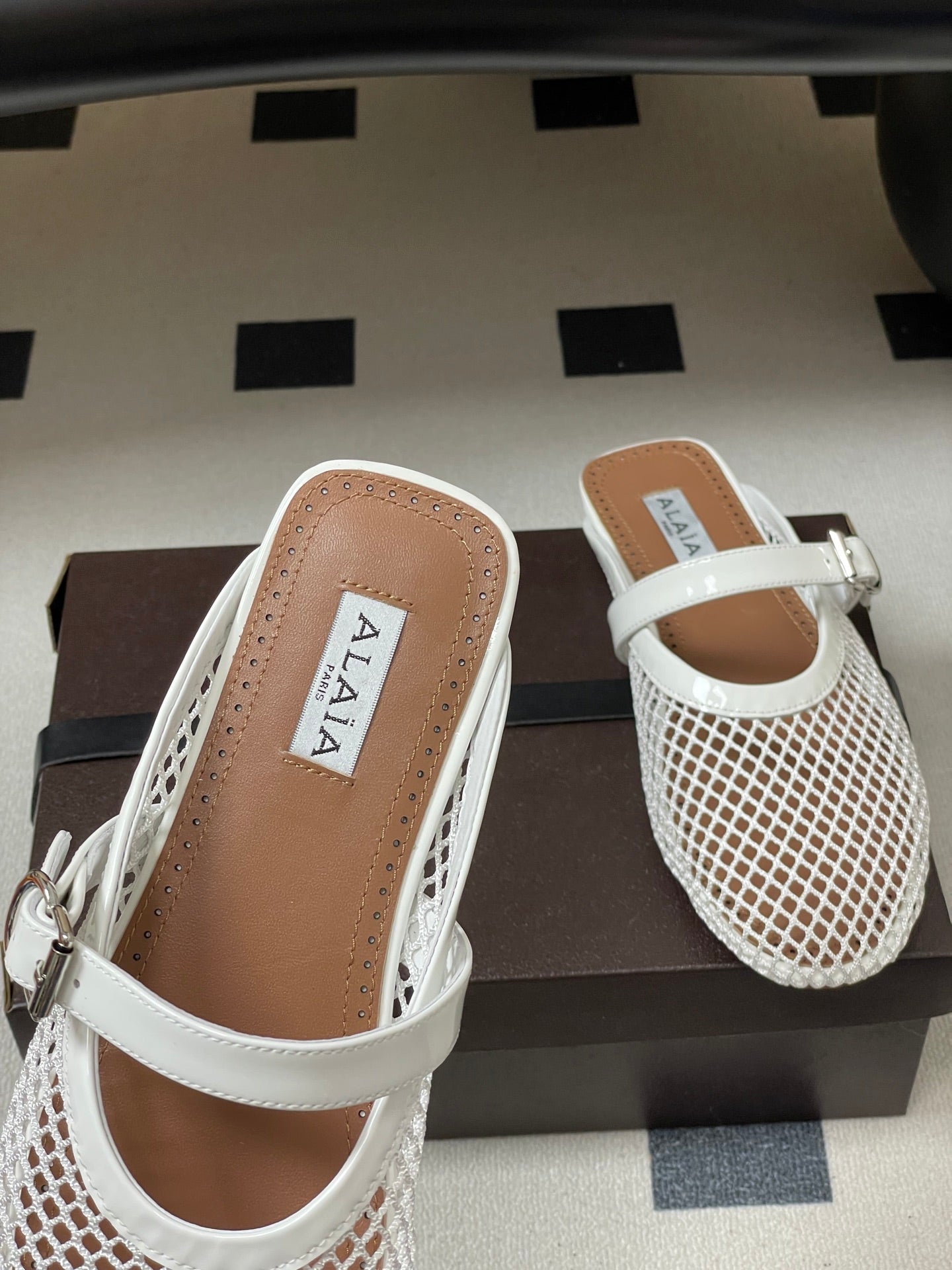 Alaïa Crystal Fishnet Ballet Mules – Spring/Summer Collection – 2026SS