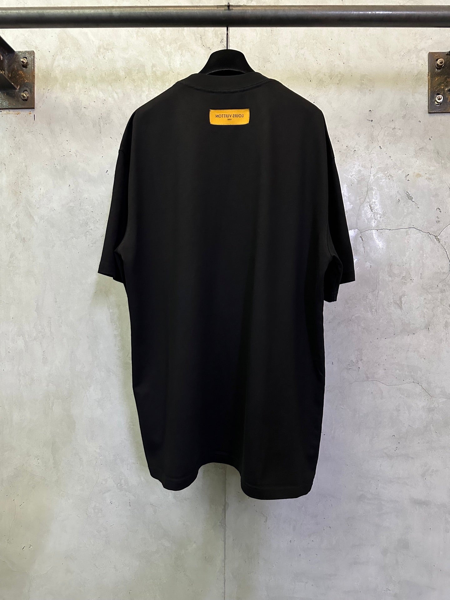 Louis Vuitton Pearl Logo Crewneck T-Shirt – 25SS