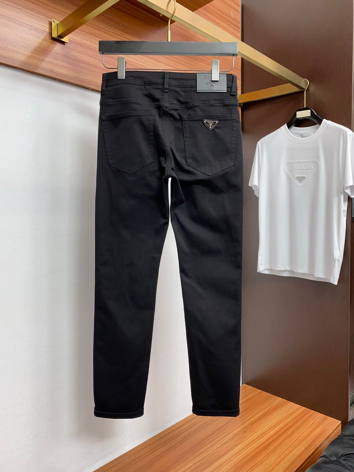 Prada Urban Business Casual Jeans – 2026SS