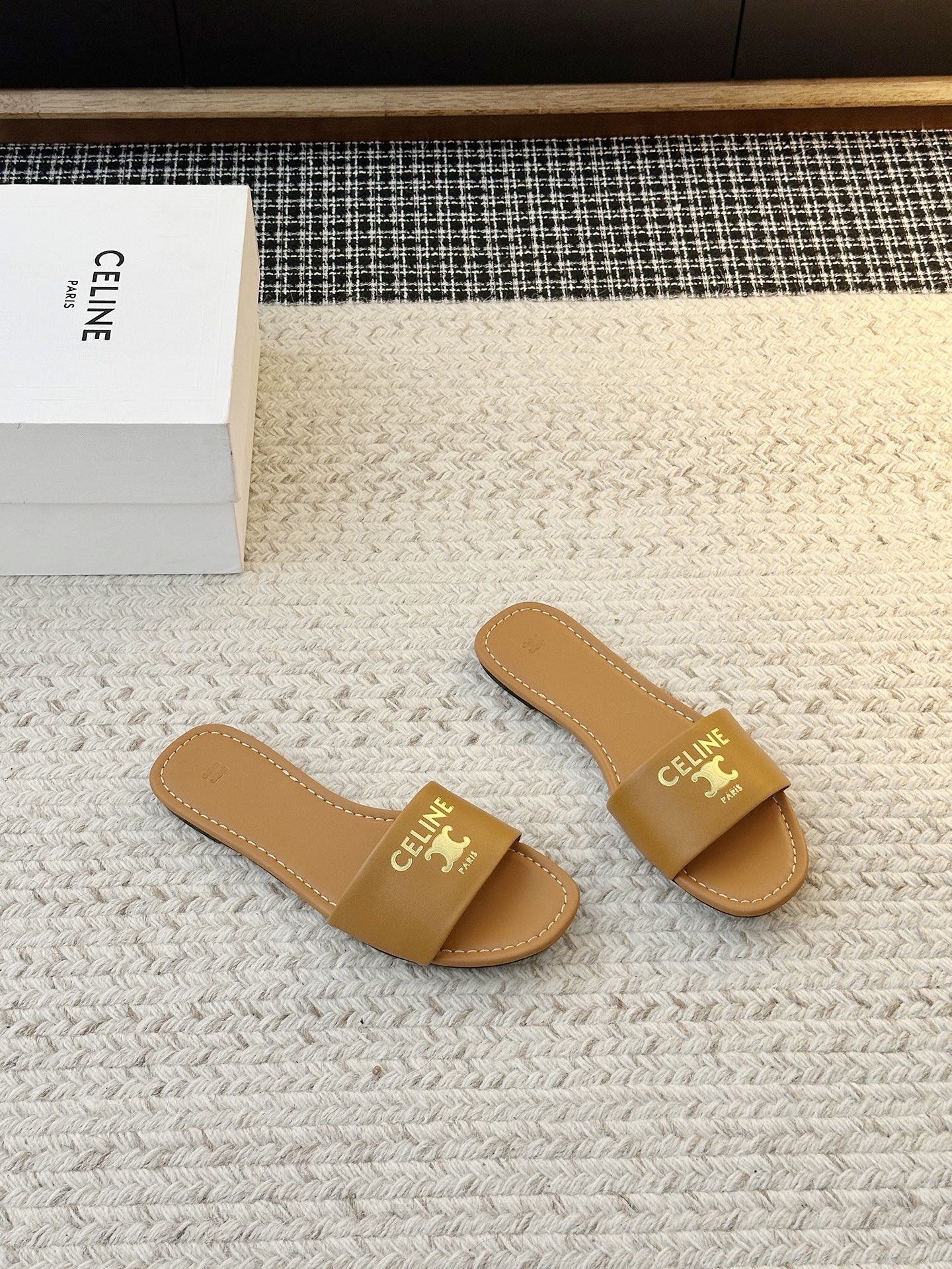 Celine Minimalist Triomphe Flat Sandals – Summer Collection