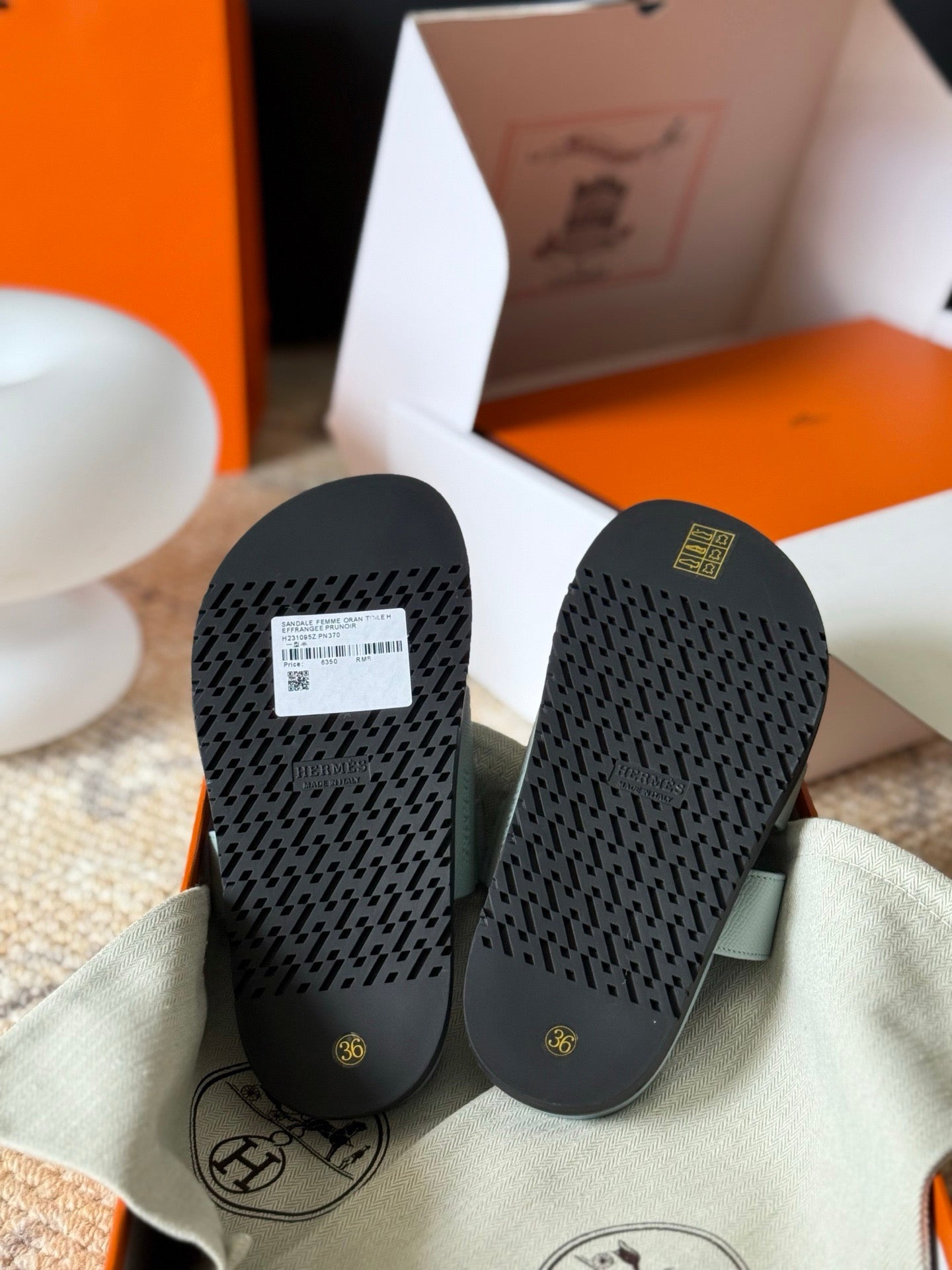 Hermès Chypre Leather Sandals