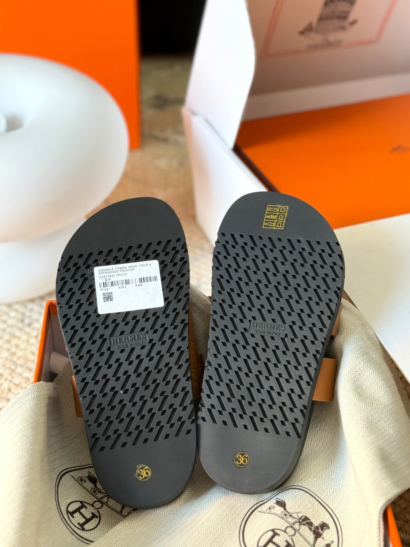Hermès Chypre Leather Sandals