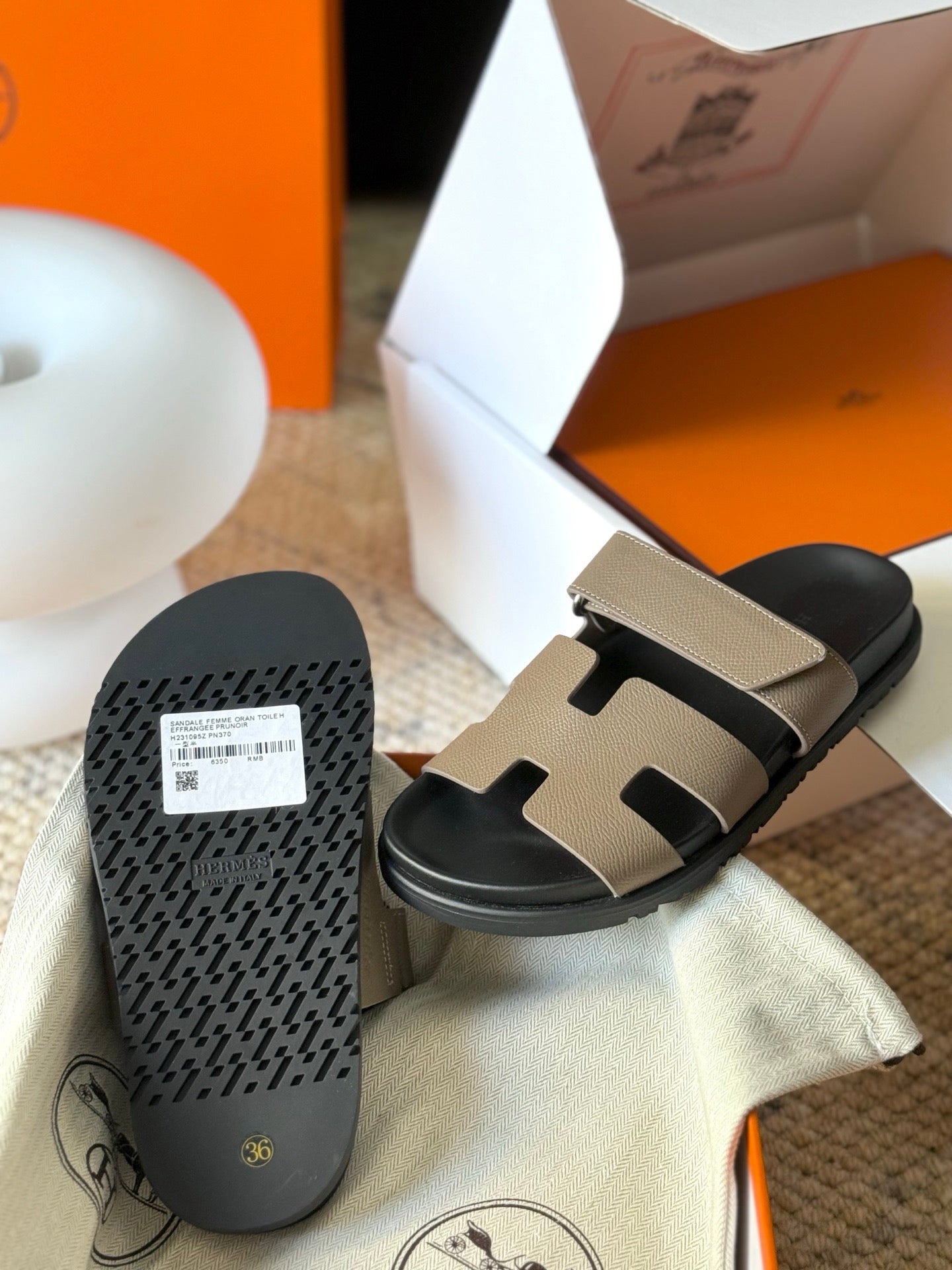 Hermès Chypre Leather Sandals