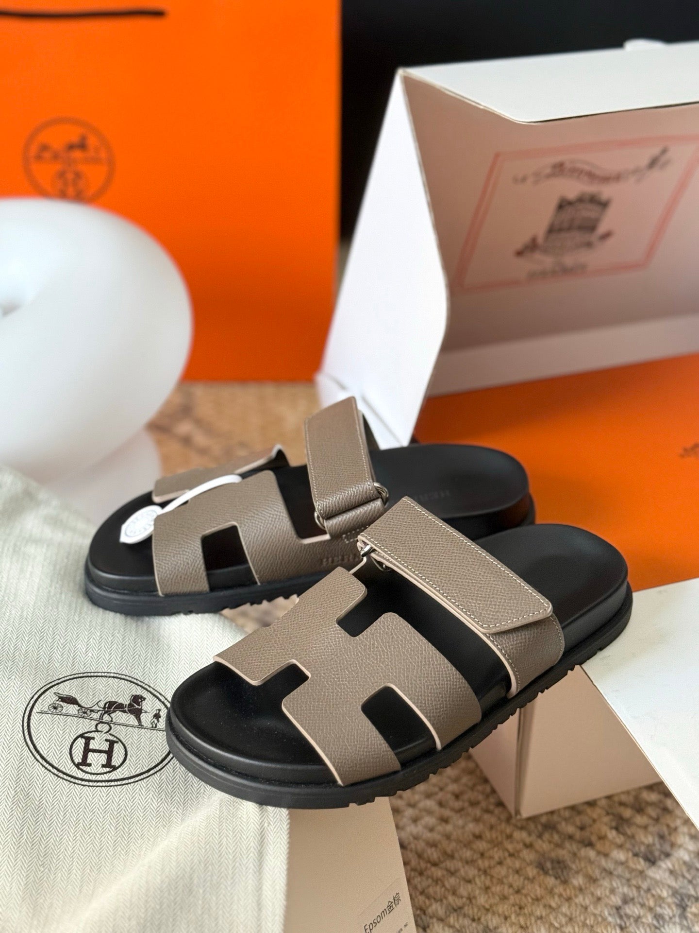 Hermès Chypre Leather Sandals