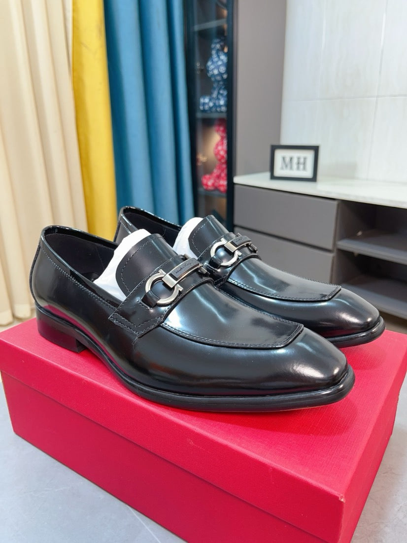 Ferragamo Leather Business Slip-On Loafers