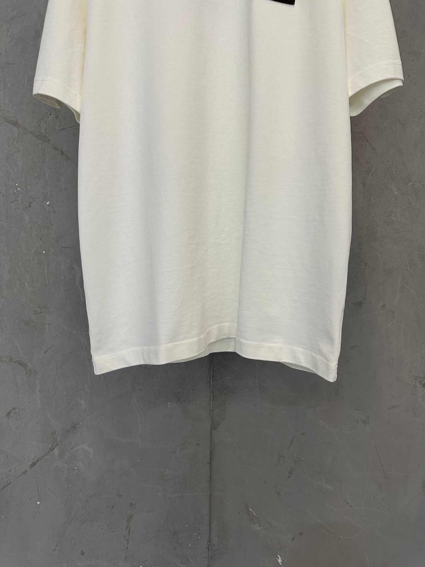Louis Vuitton Leather Patch Crewneck T-Shirt – 26SS