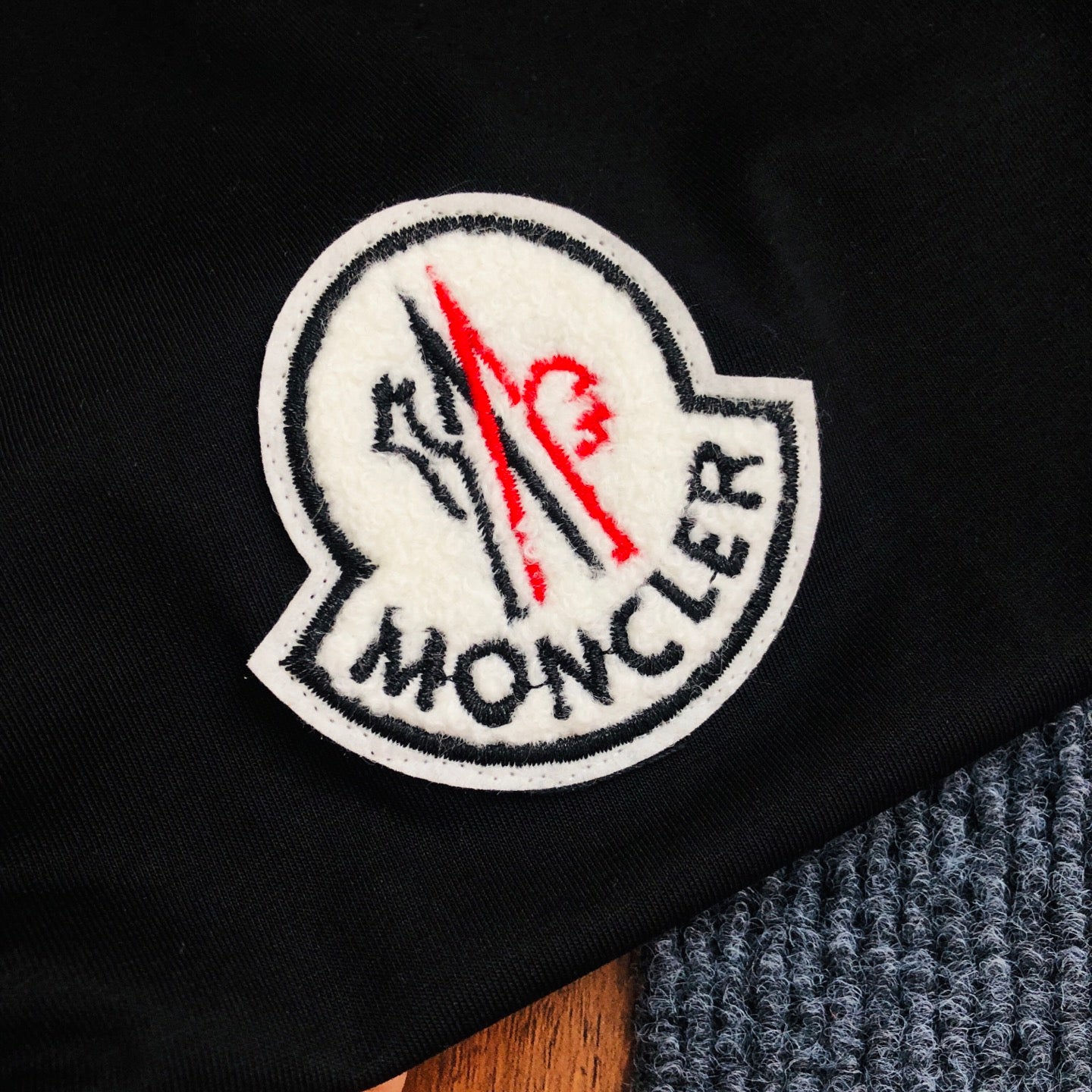Moncler Classic Print Logo T-Shirt – 2026SS