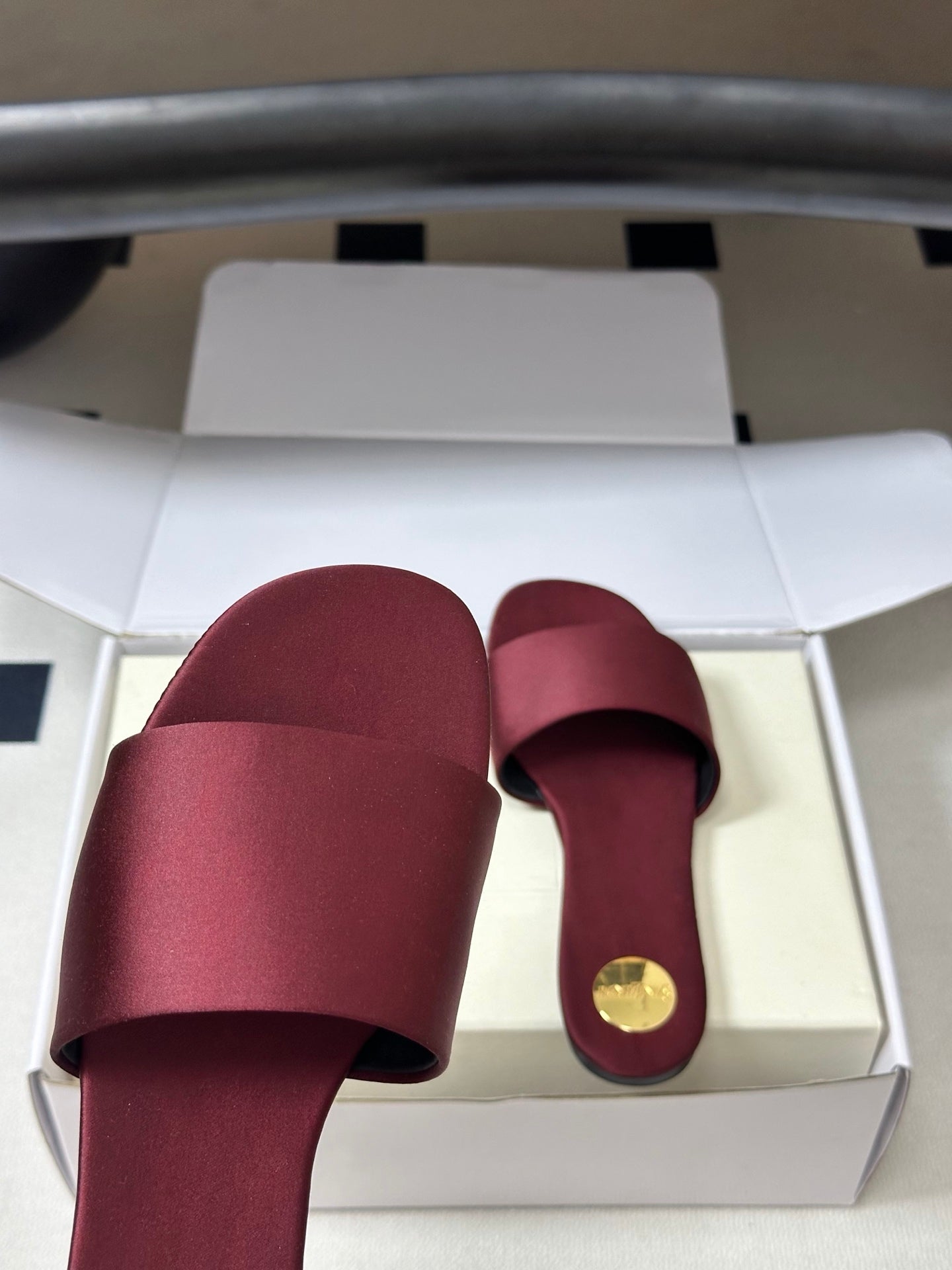 Saint Laurent Satin Square-Toe Mules – 26S Collection