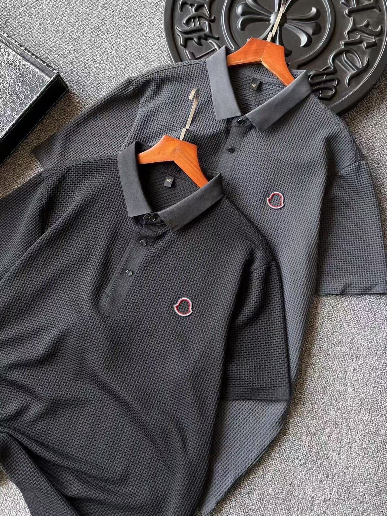 Moncler Seamless Herringbone Polo Shirt