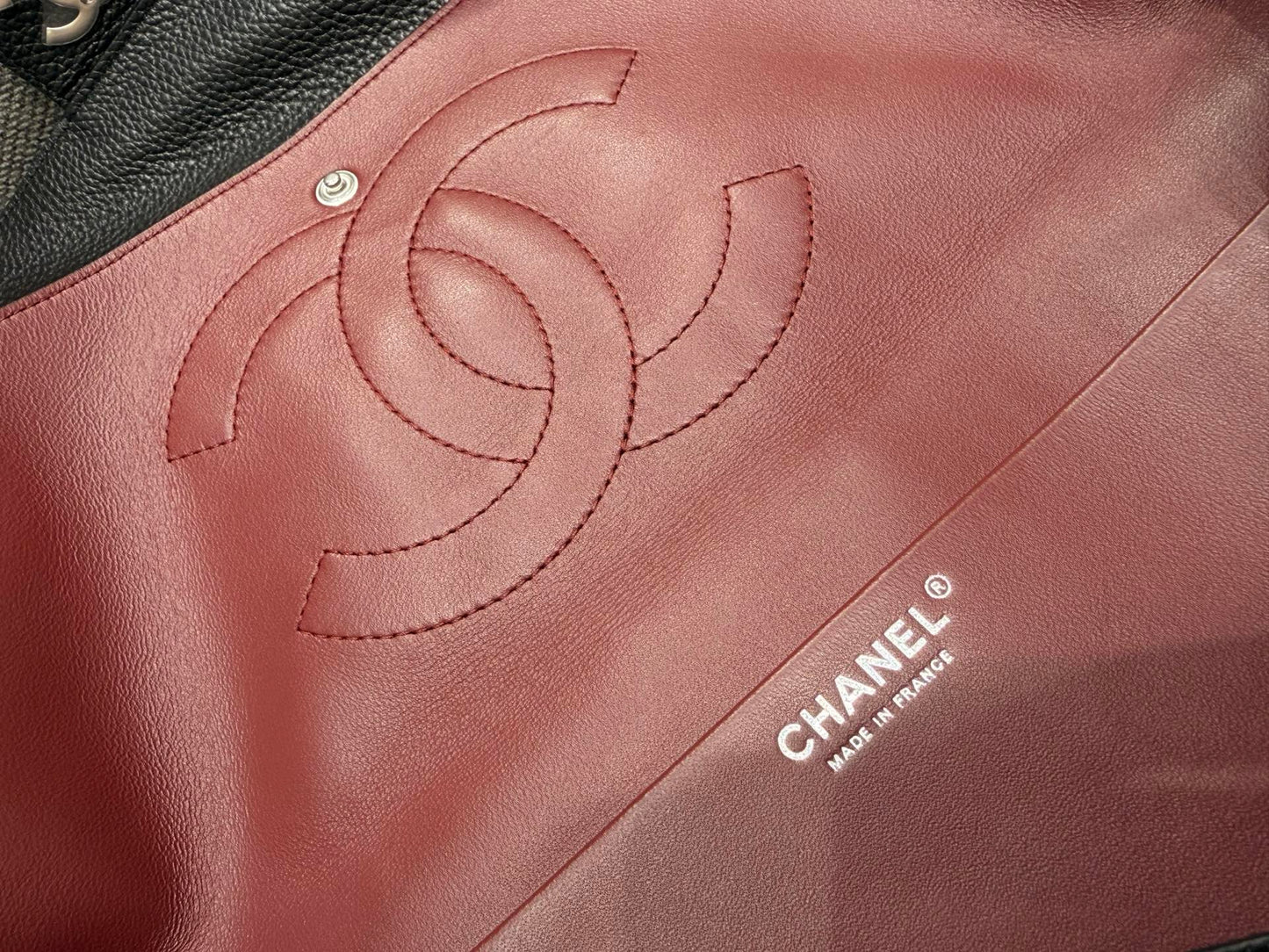 Chanel Maxi Flap – 26S