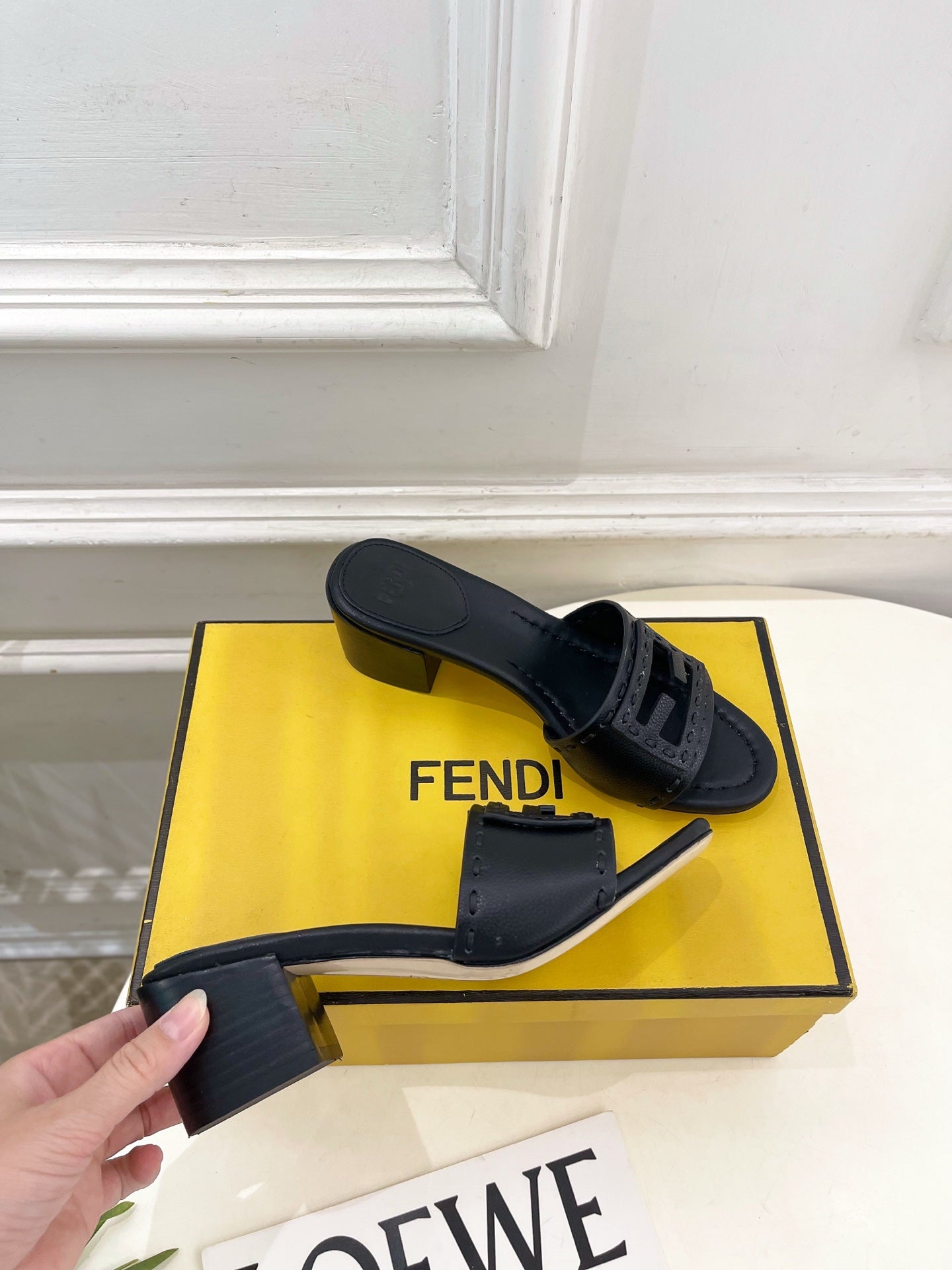 Fendi Cut-Out Chunky Heel Sandals – Spring/Summer Collection – 2026SS