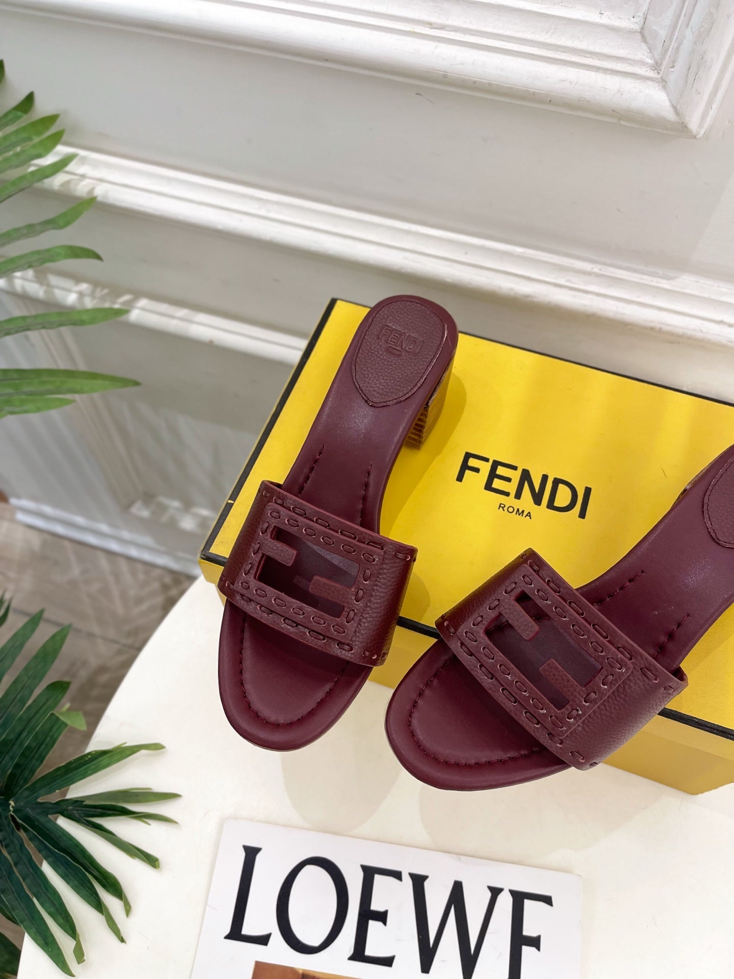 Fendi Cut-Out Chunky Heel Sandals – Spring/Summer Collection – 2026SS