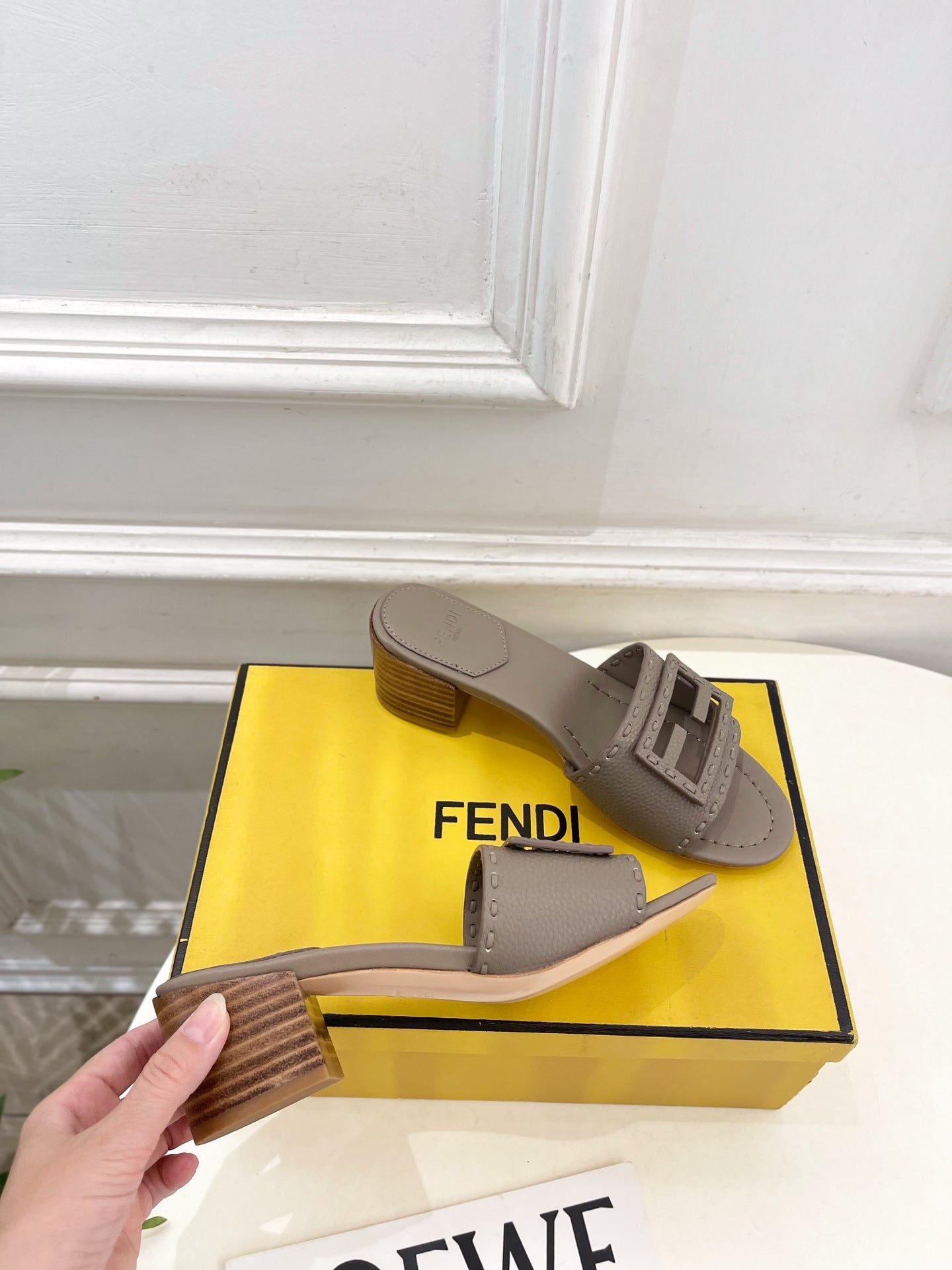 Fendi Cut-Out Chunky Heel Sandals – Spring/Summer Collection – 2026SS