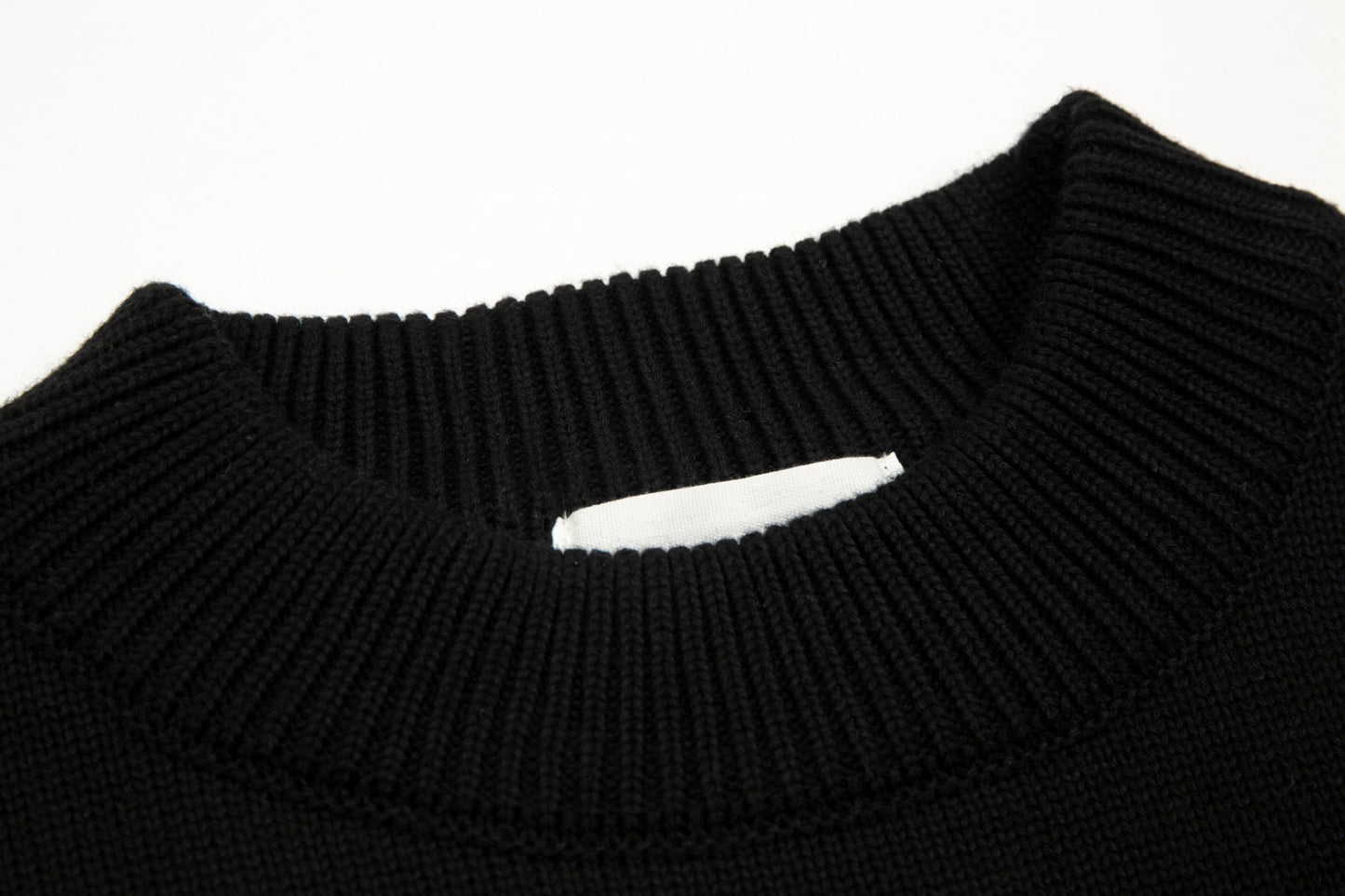 Ami Paris Classic Heart Embroidered Crewneck Sweater