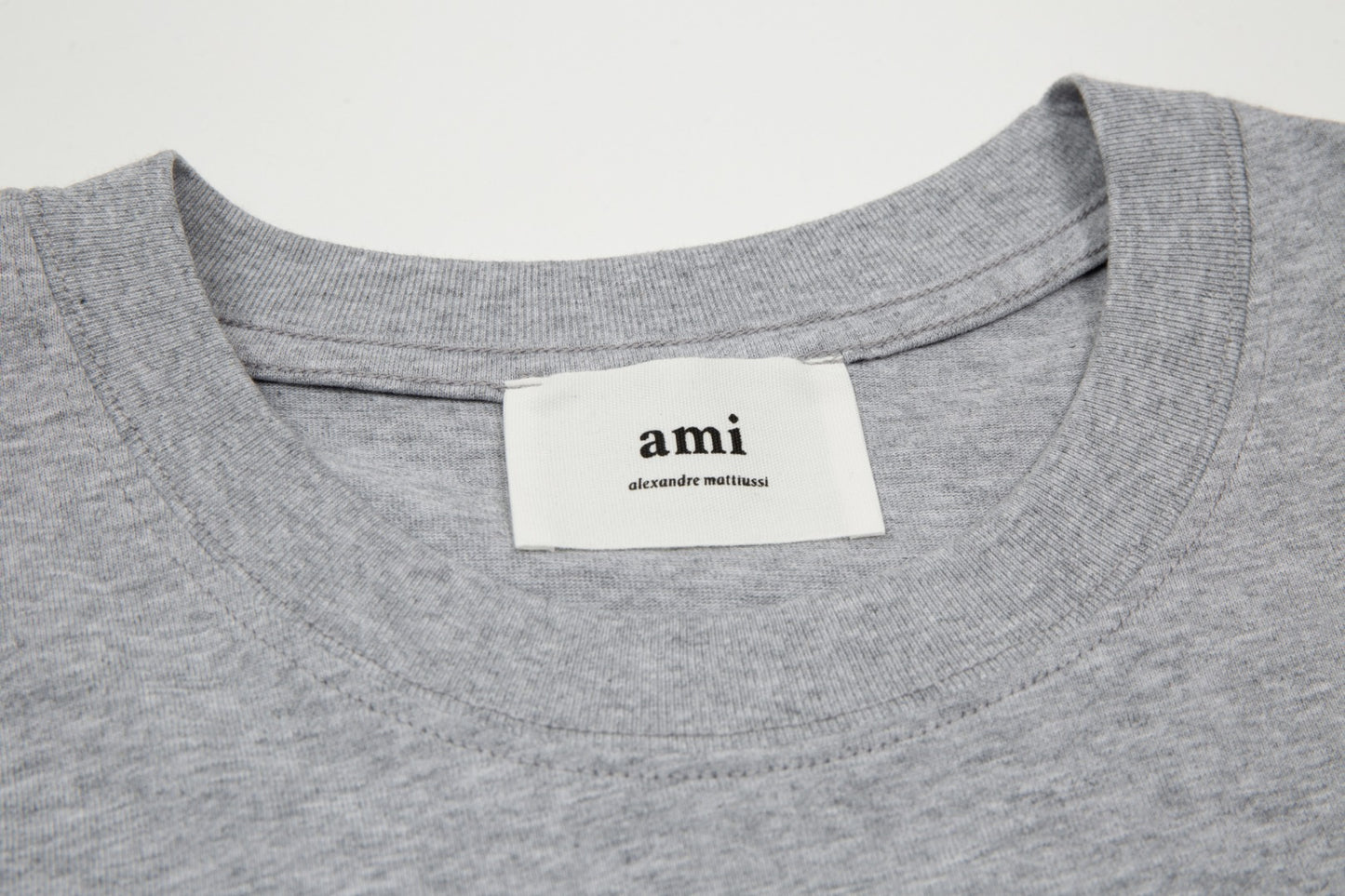 Ami Paris Classic Heart Embroidered Crewneck T-Shirt