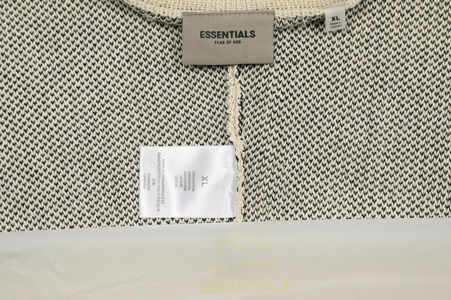 Fear of God ESSENTIALS Classic Letter Crewneck Sweater