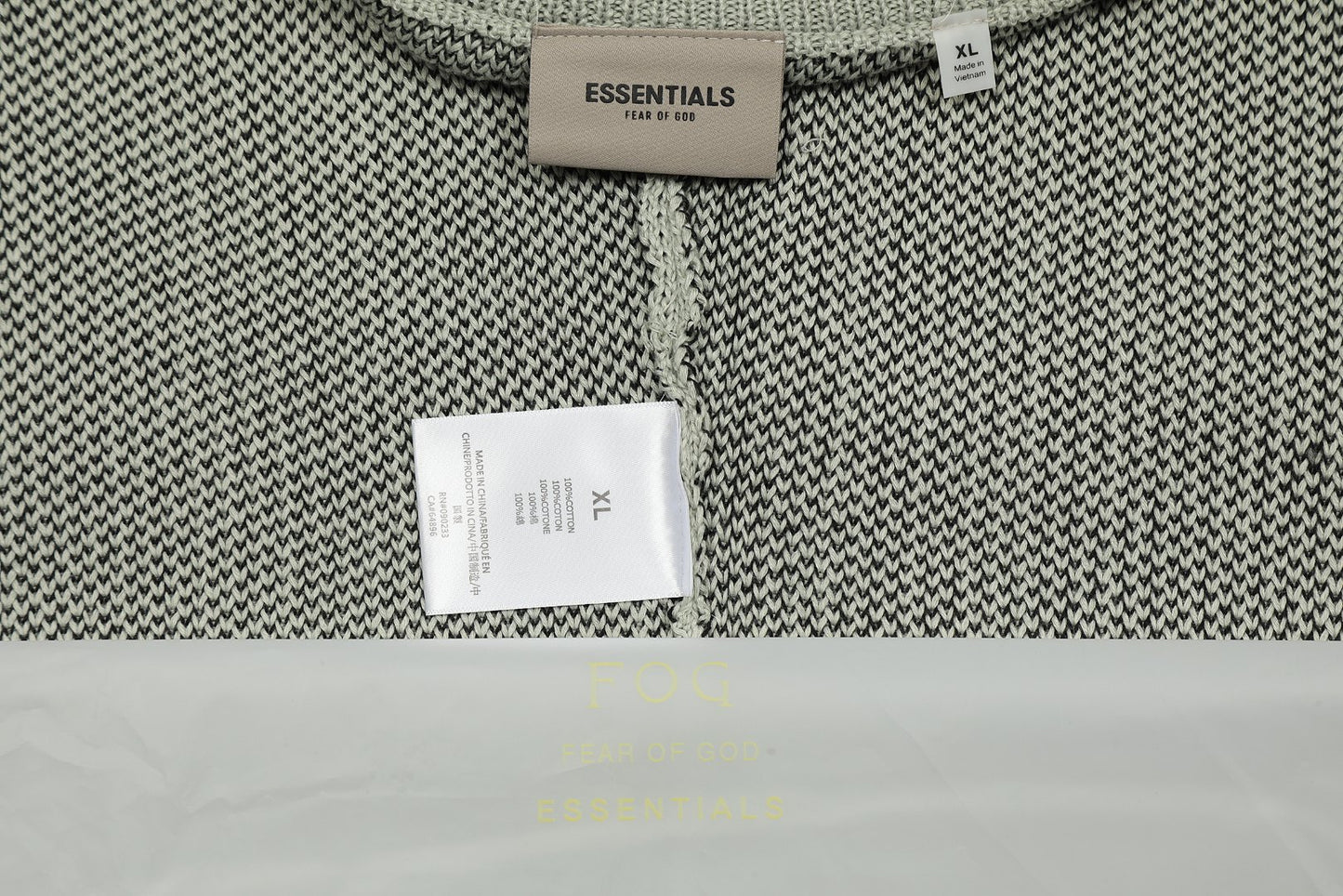 Fear of God ESSENTIALS Classic Letter Crewneck Sweater