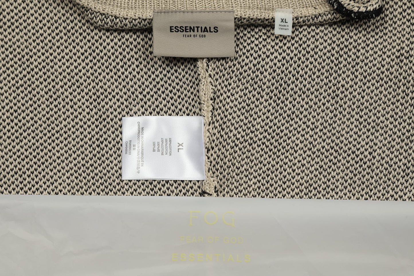 Fear of God ESSENTIALS Classic Letter Crewneck Sweater