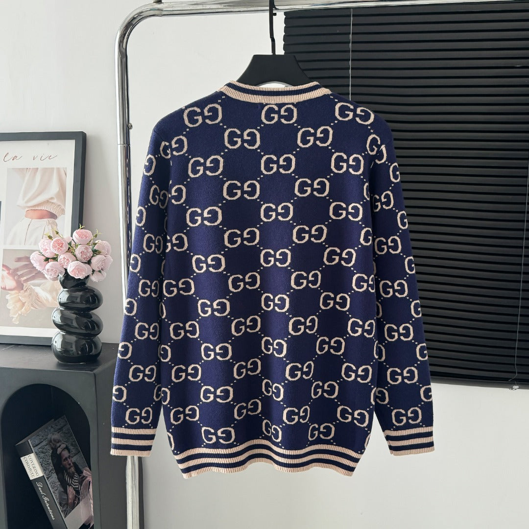 Gucci Full Print Logo Crewneck Sweater – Autumn/Winter Collection
