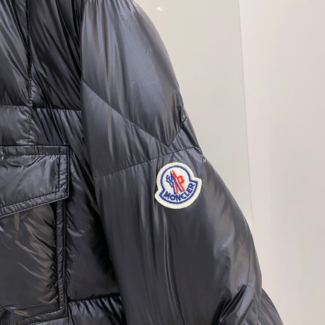 Moncler Goose Down Puffer Jacket – 2025FW