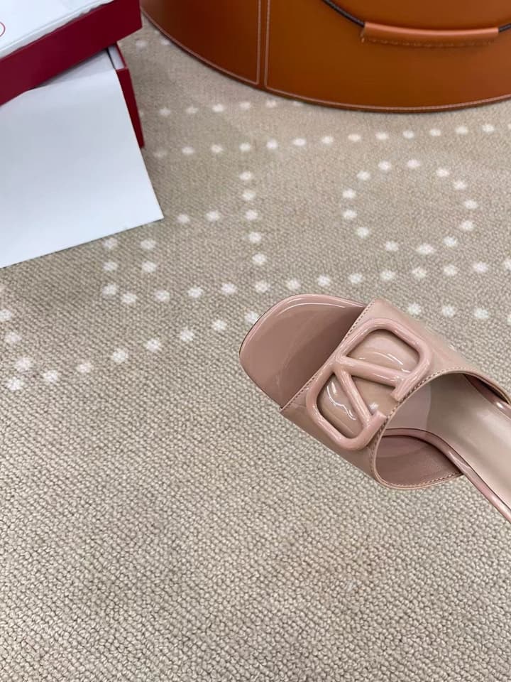 Valentino VLogo Patent Leather Heeled Mules in Burgundy Red