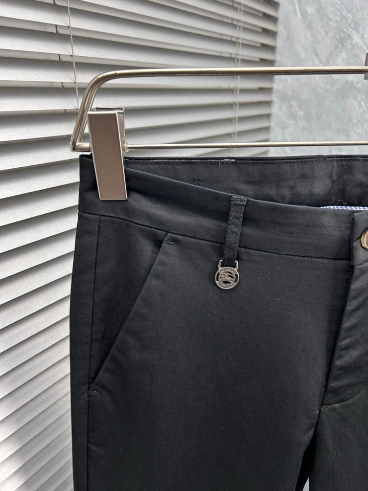 Burberry Tailored Casual Trousers – 2025SS in Camel Brown